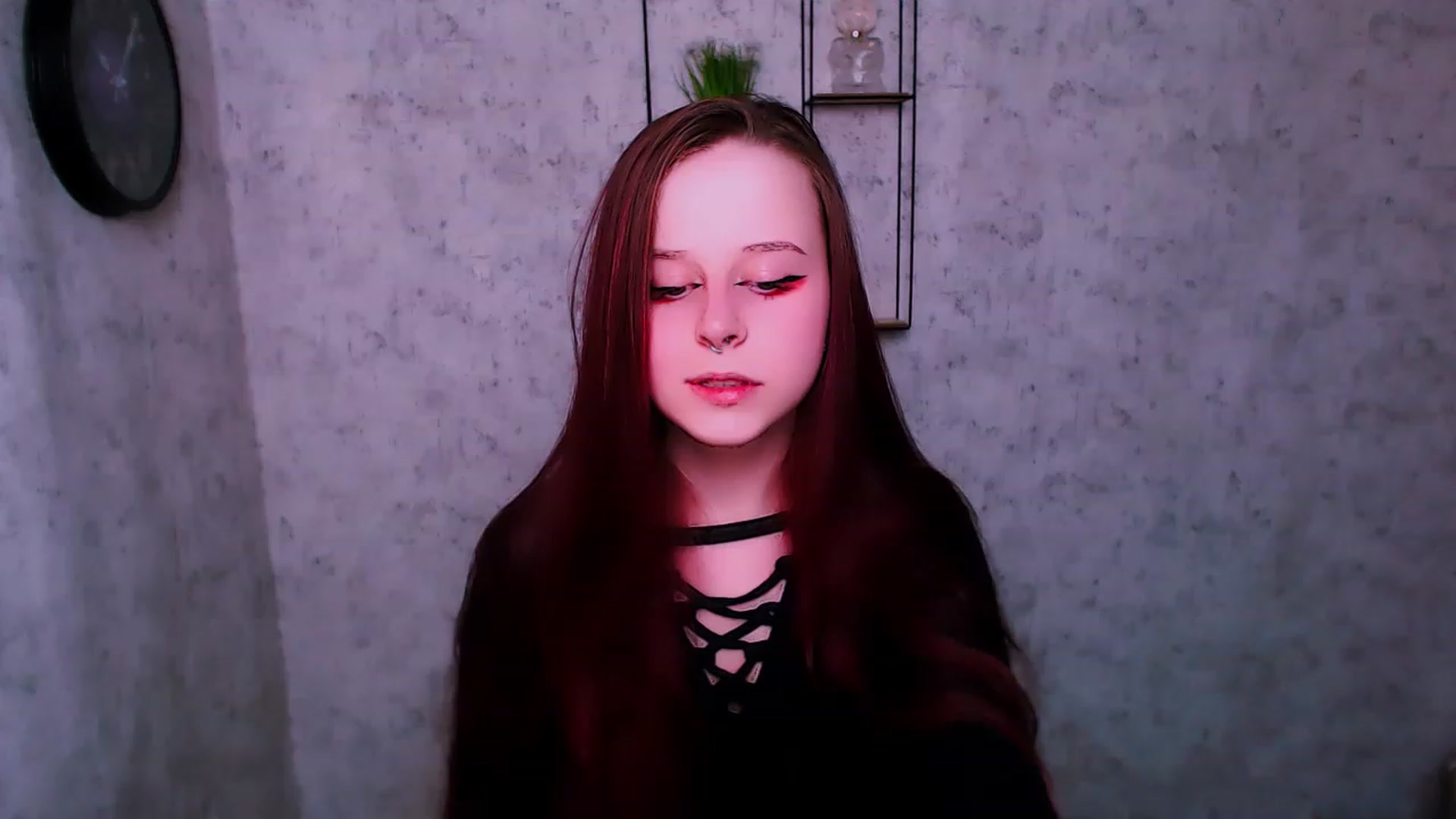 Gallery image thumbnail from SaraLipss_'s myfreecams stream on, 04/17/2023, 20:56 image 13 of 20