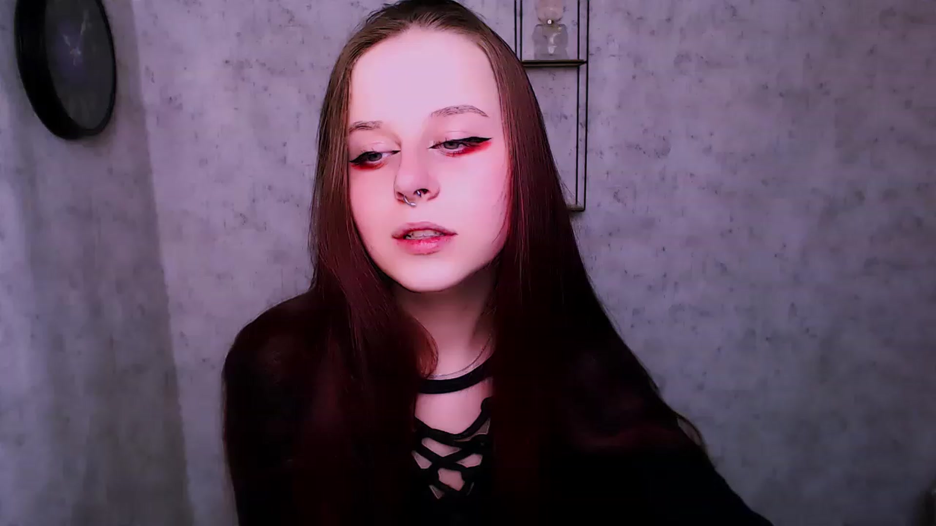 Gallery image thumbnail from SaraLipss_'s myfreecams stream on, 04/17/2023, 20:56 image 5 of 20