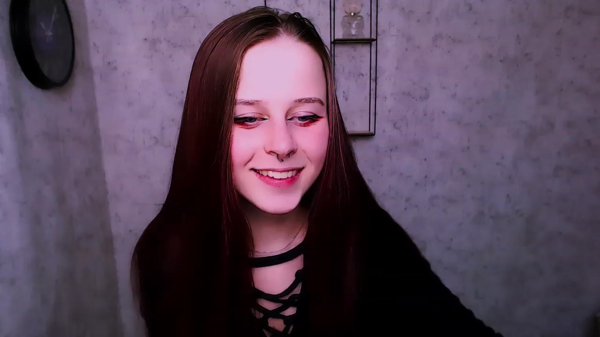 Gallery image thumbnail from SaraLipss_'s myfreecams stream on, 04/17/2023, 20:56 image 3 of 20