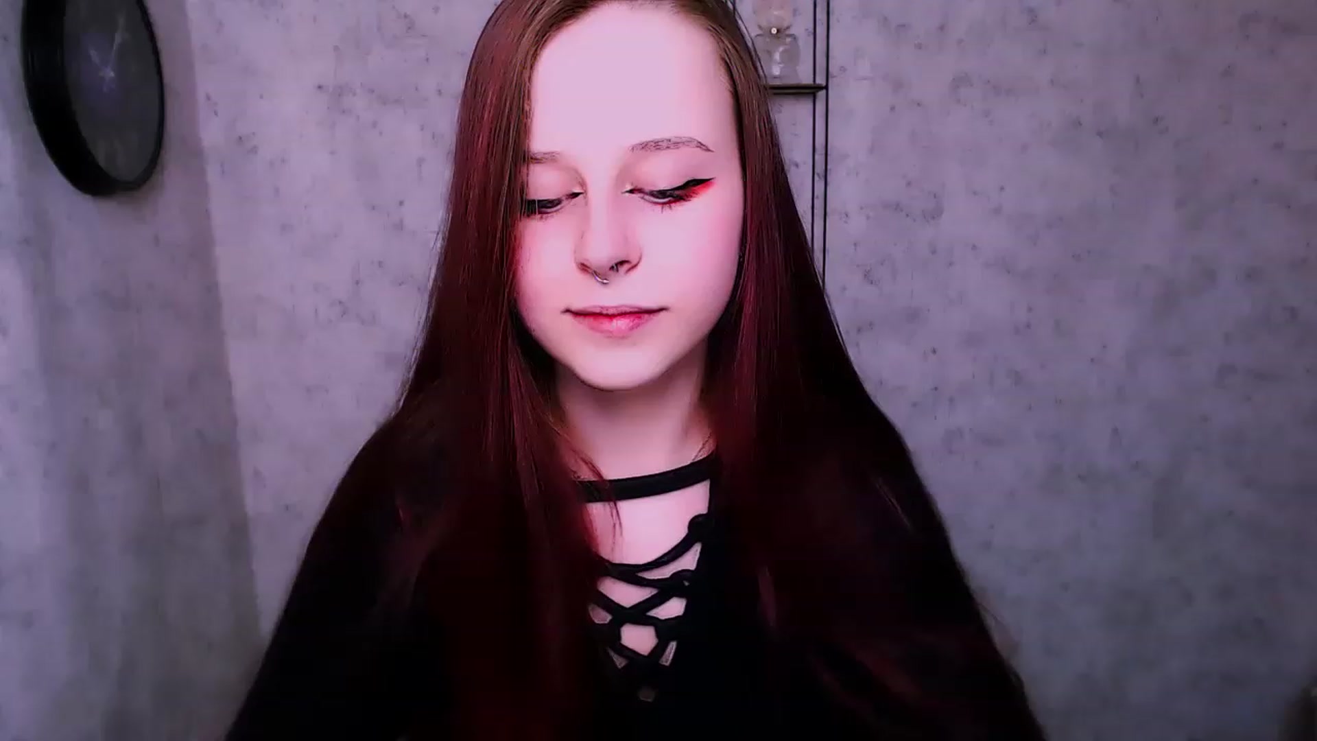 Gallery image thumbnail from SaraLipss_'s myfreecams stream on, 04/17/2023, 20:56 image 12 of 20