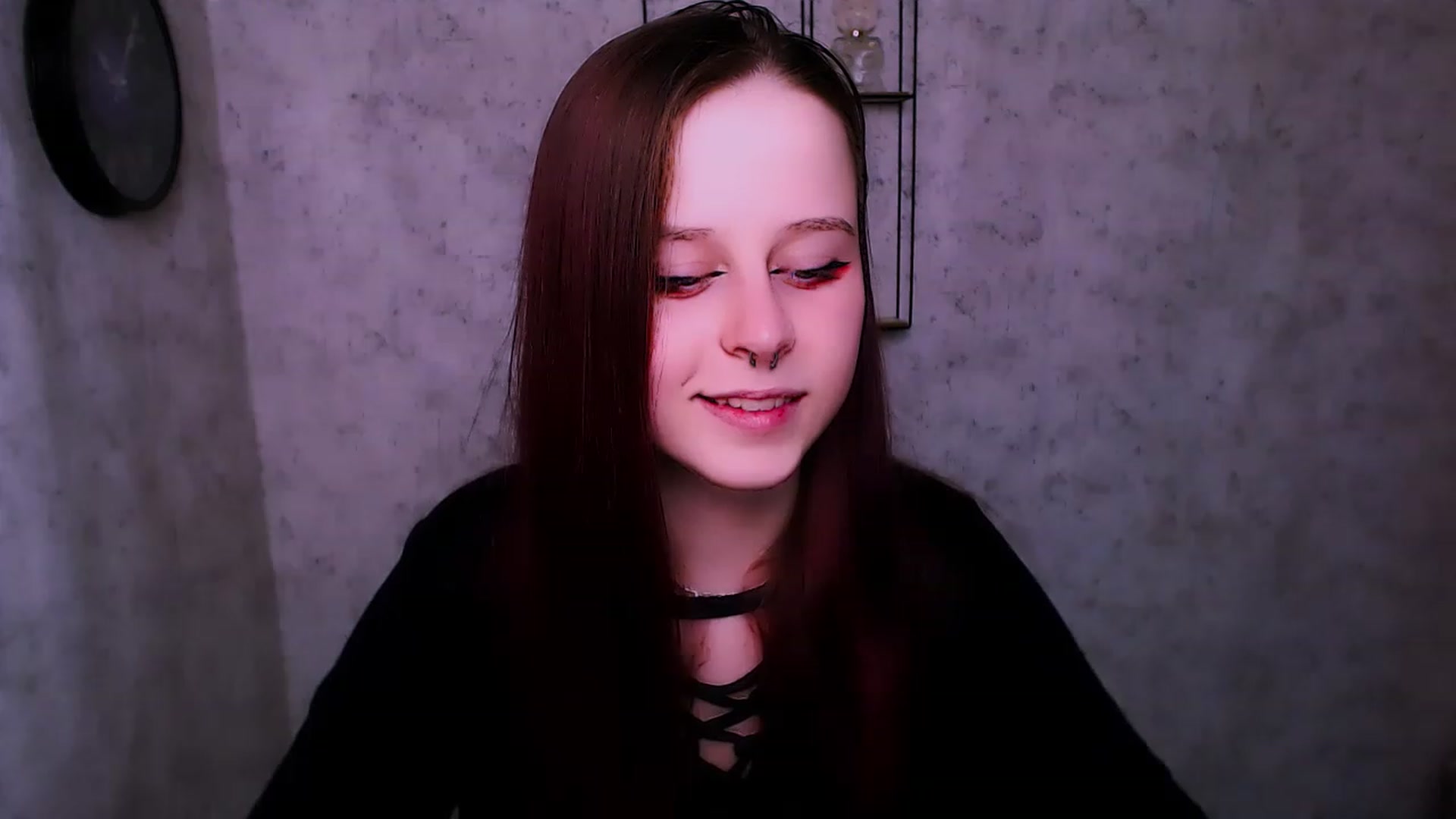 Gallery image thumbnail from SaraLipss_'s myfreecams stream on, 04/18/2023, 24:32 image 15 of 20