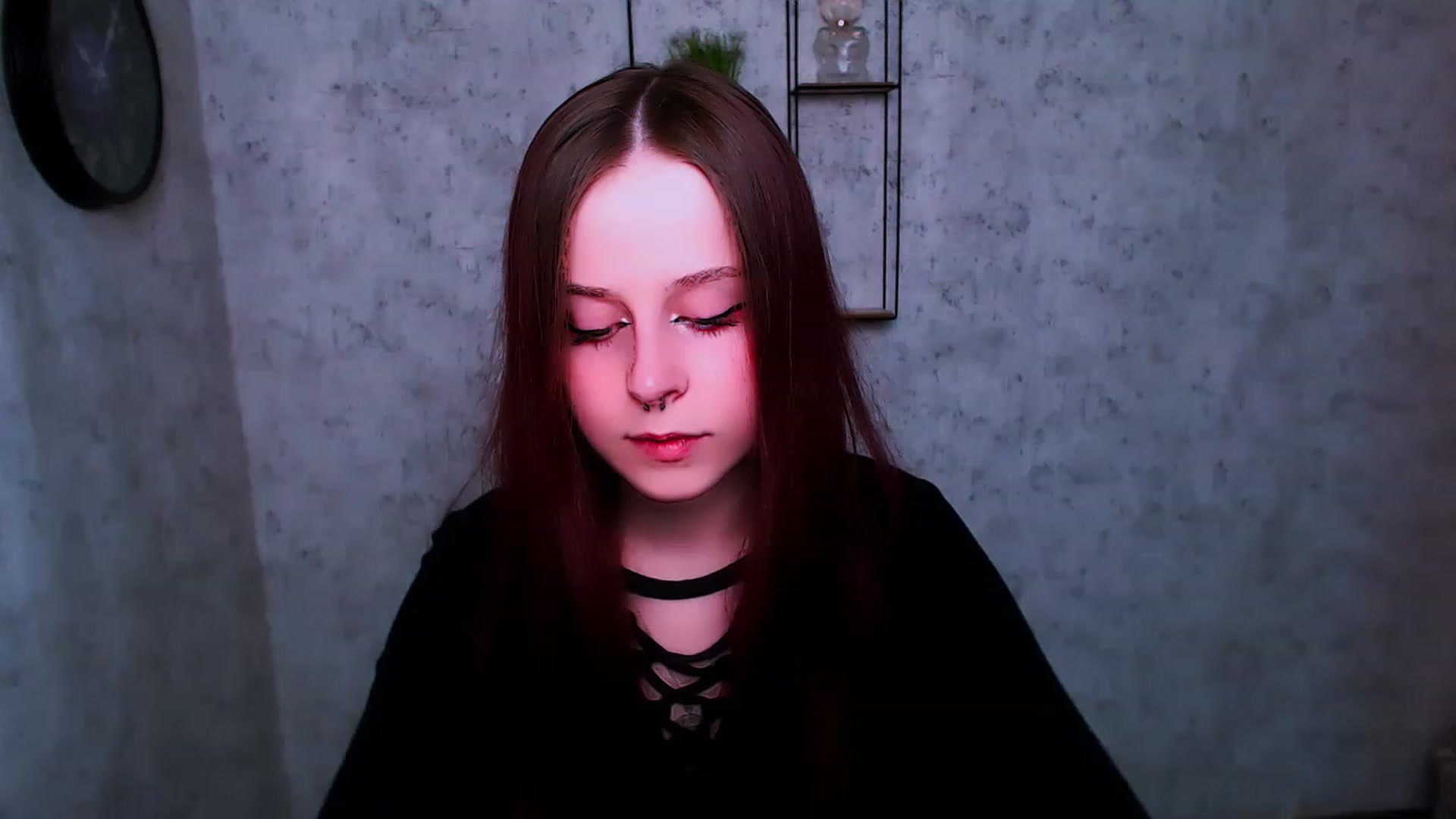 Gallery image thumbnail from SaraLipss_'s myfreecams stream on, 04/18/2023, 19:14 image 3 of 20