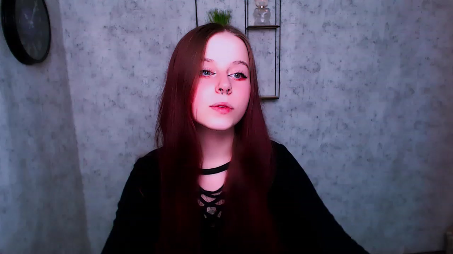 Gallery image thumbnail from SaraLipss_'s myfreecams stream on, 04/18/2023, 19:14 image 9 of 20