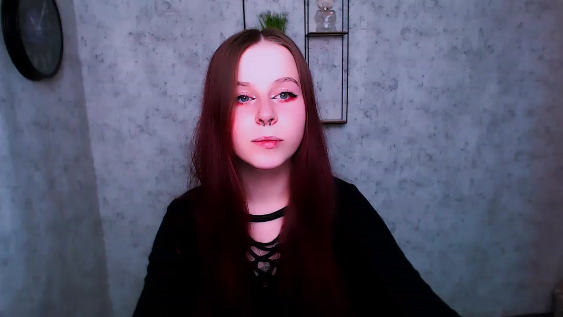 Gallery image thumbnail from SaraLipss_'s myfreecams stream on, 04/18/2023, 19:14 image 10 of 20