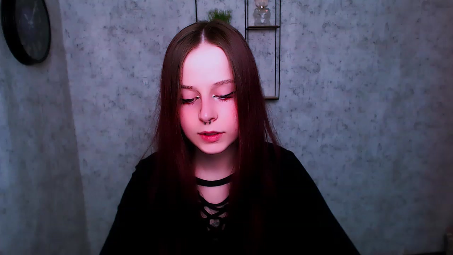Gallery image thumbnail from SaraLipss_'s myfreecams stream on, 04/18/2023, 19:14 image 4 of 20