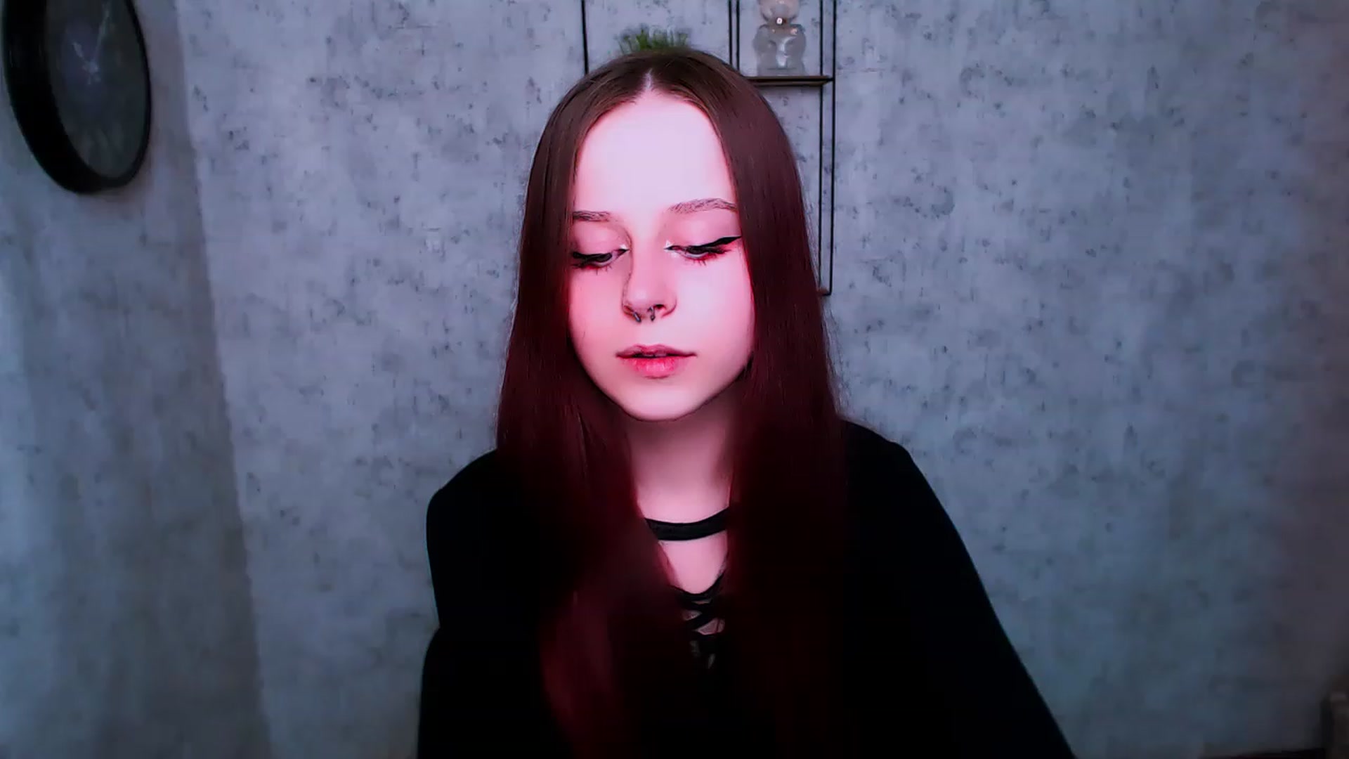 Gallery image thumbnail from SaraLipss_'s myfreecams stream on, 04/18/2023, 19:14 image 14 of 20