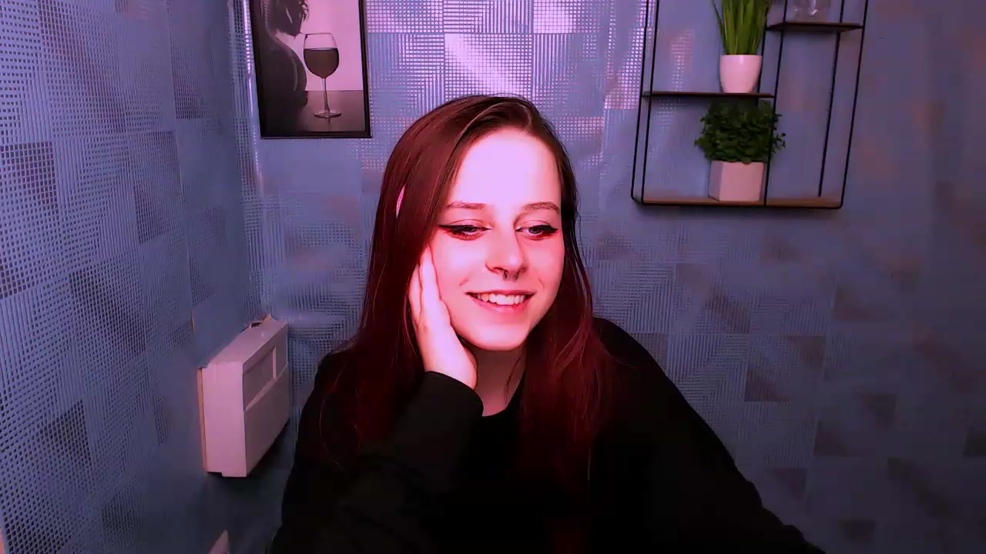Gallery image thumbnail from SaraLipss_'s myfreecams stream on, 04/24/2023, 16:41 image 9 of 20
