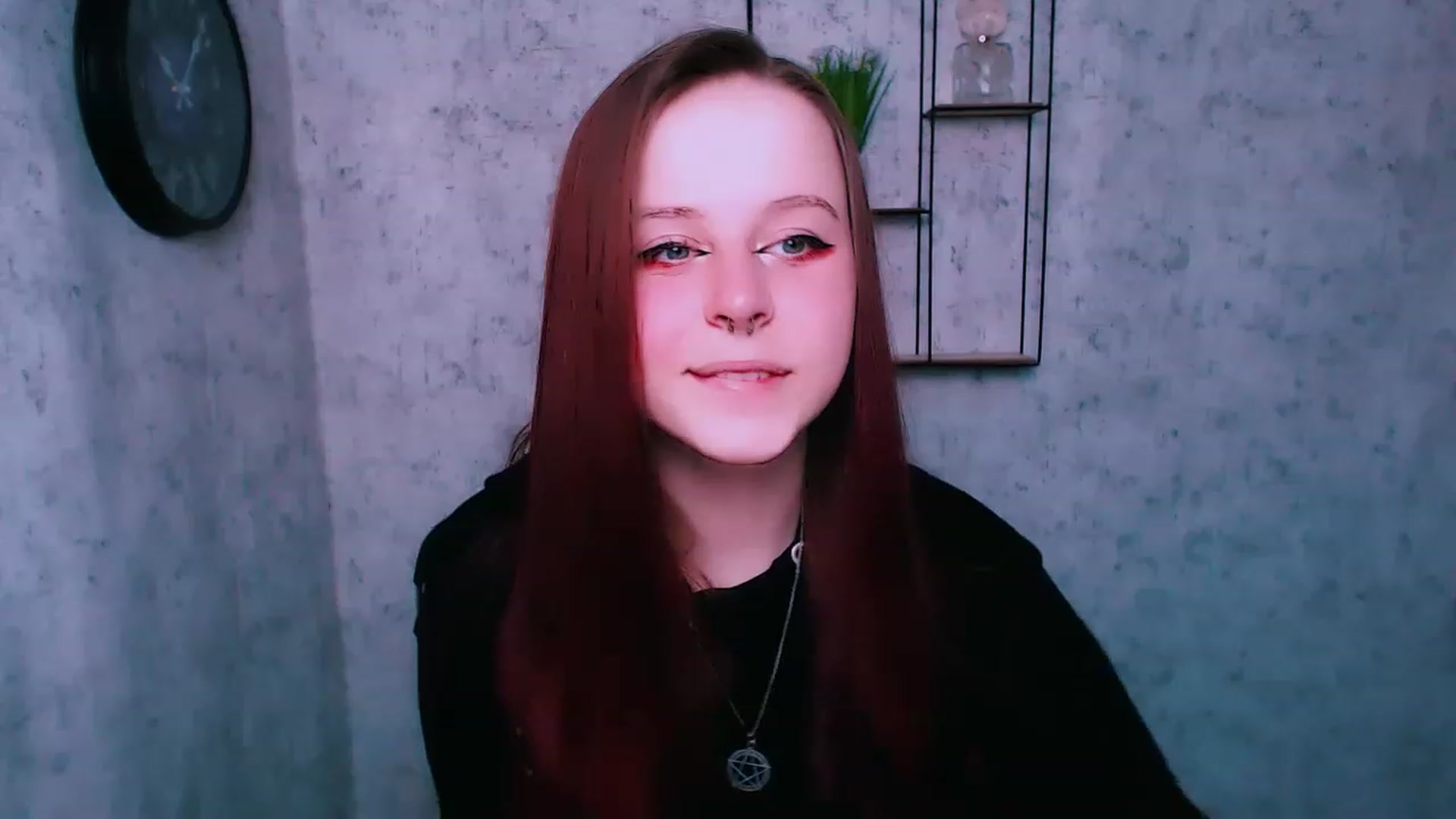 Gallery image thumbnail from SaraLipss_'s myfreecams stream on, 05/01/2023, 12:22 image 15 of 20