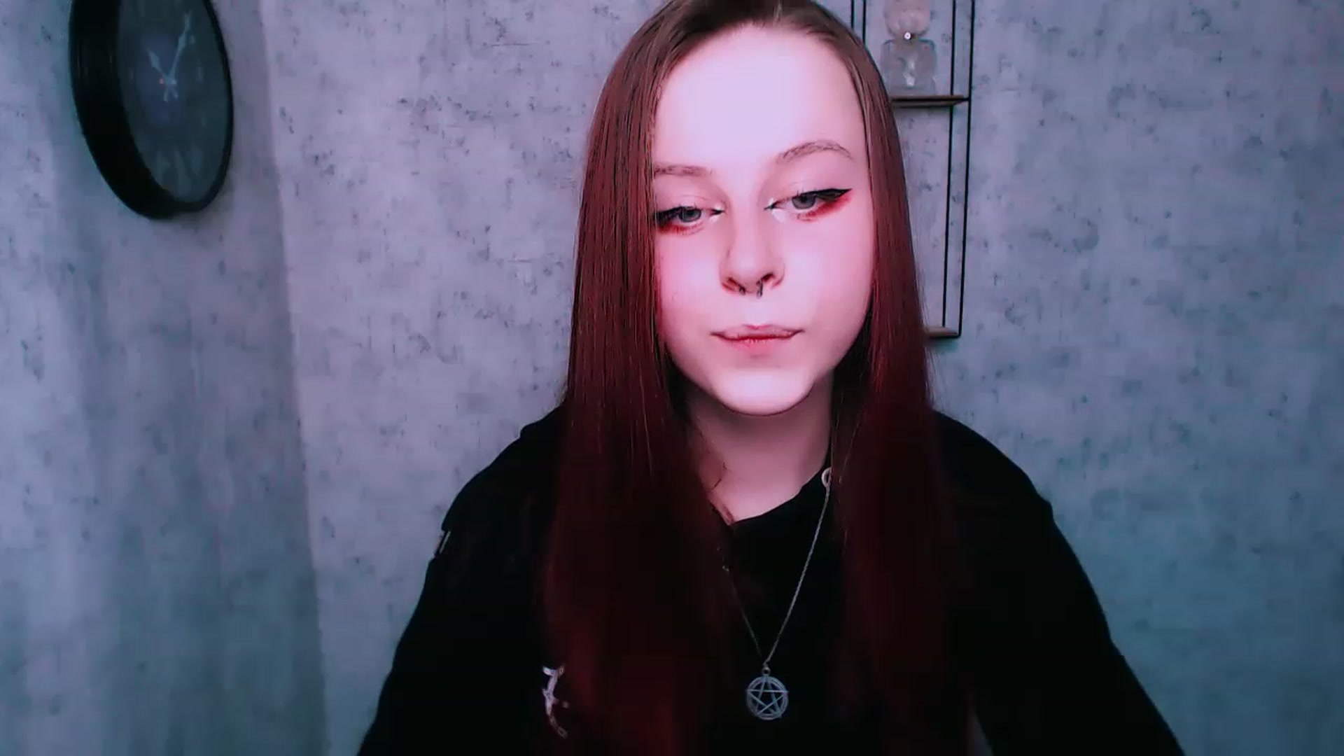 Gallery image thumbnail from SaraLipss_'s myfreecams stream on, 05/01/2023, 12:22 image 17 of 20