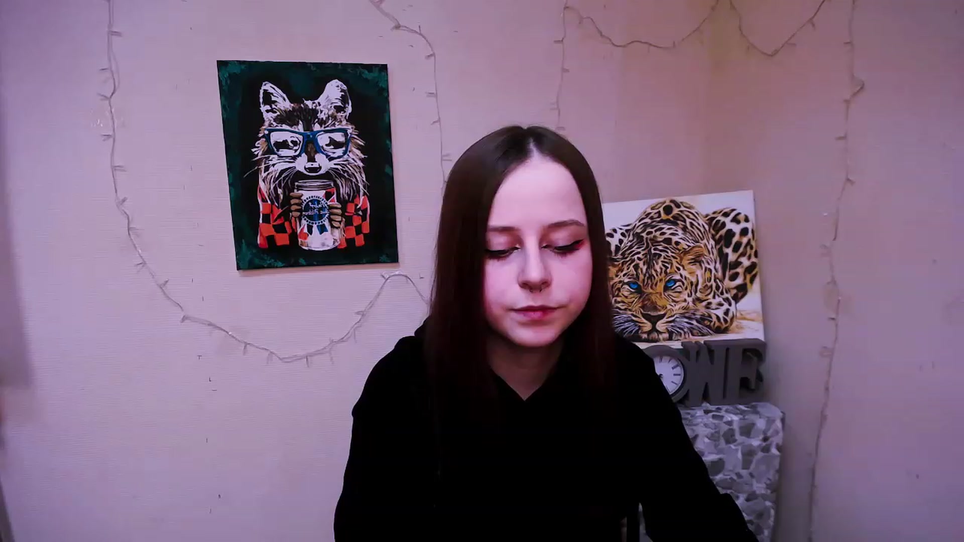 Gallery image thumbnail from SaraLipss_'s myfreecams stream on, 05/02/2023, 12:54 image 3 of 20