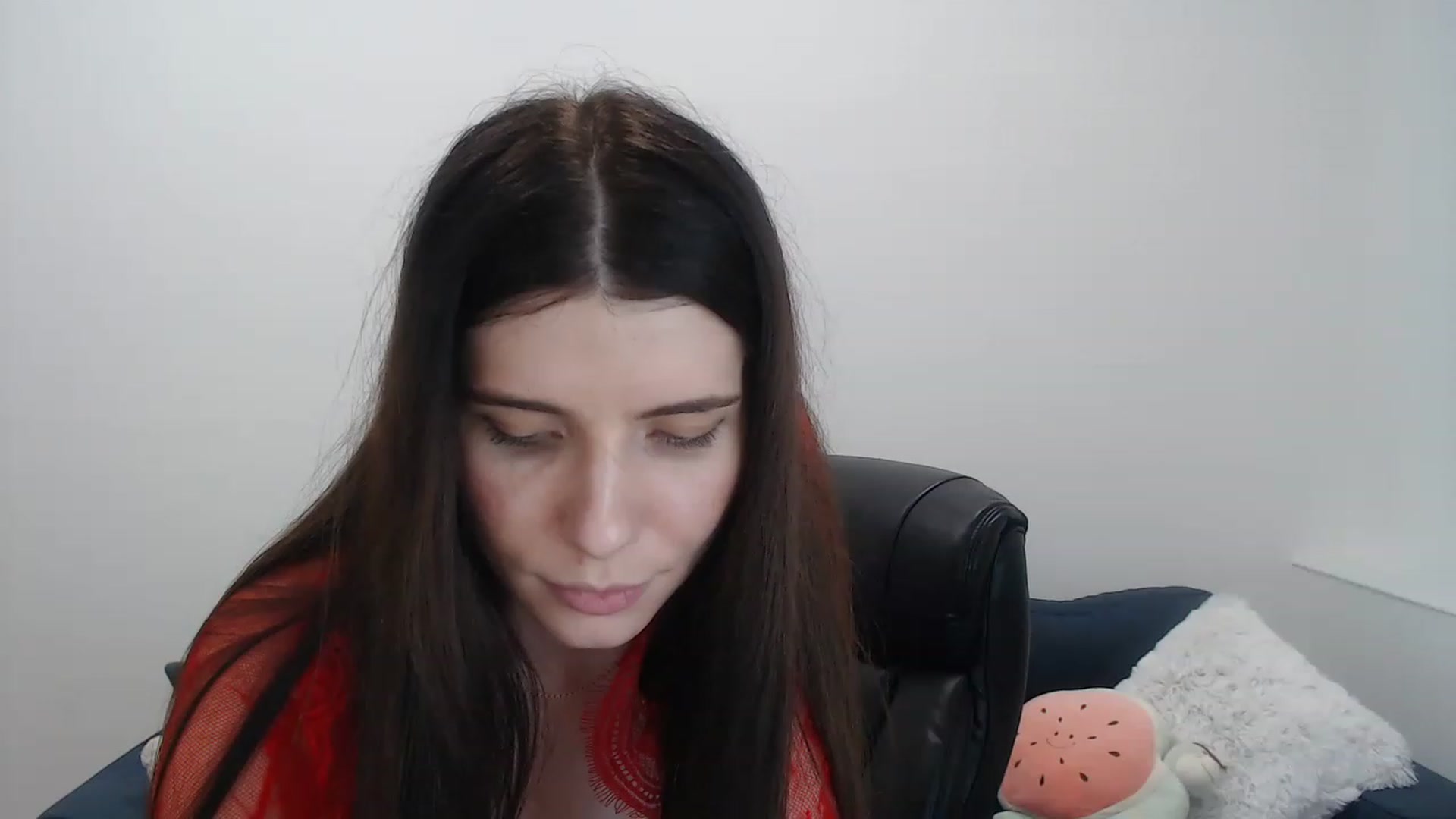 Gallery image thumbnail from SaraRich's myfreecams stream on, 11/18/2022, 14:07 image 18 of 20