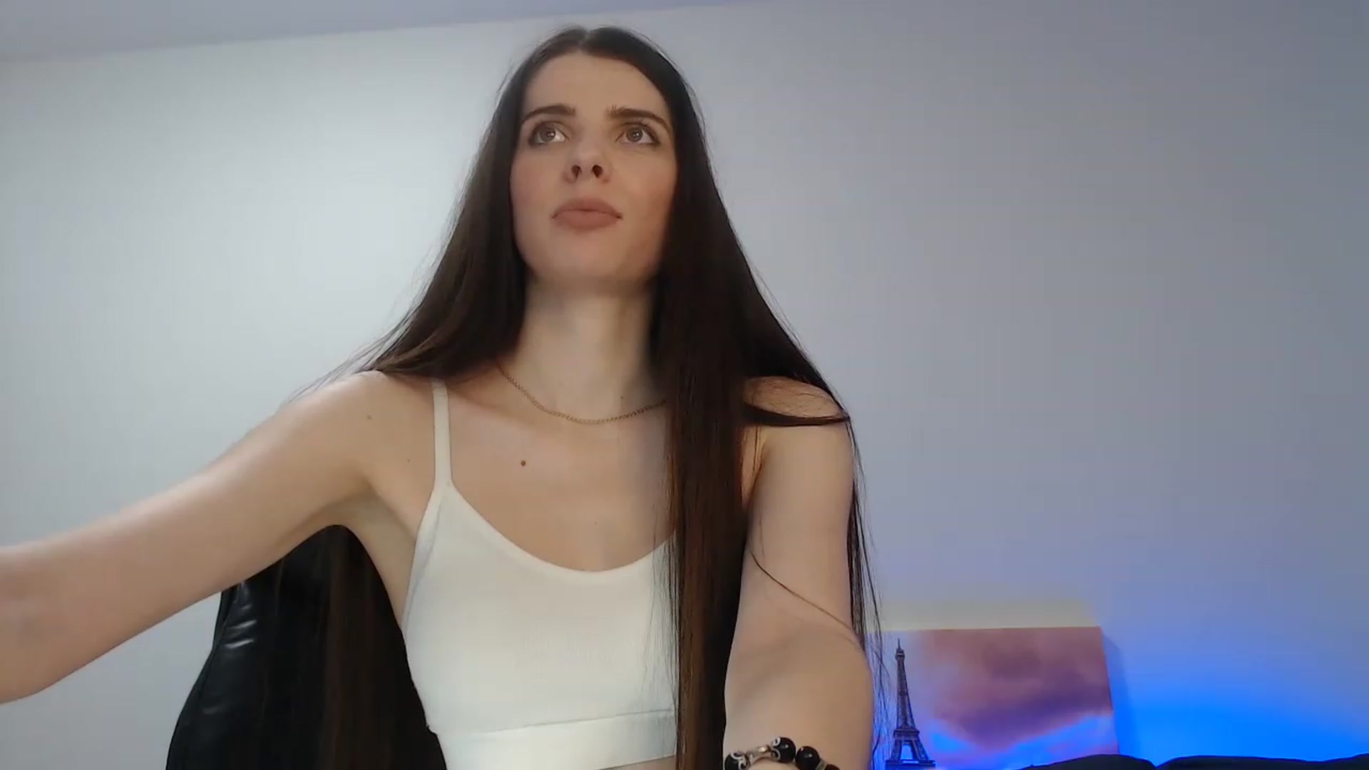 Gallery image thumbnail from SaraRich's myfreecams stream on, 12/02/2022, 14:14 image 16 of 20