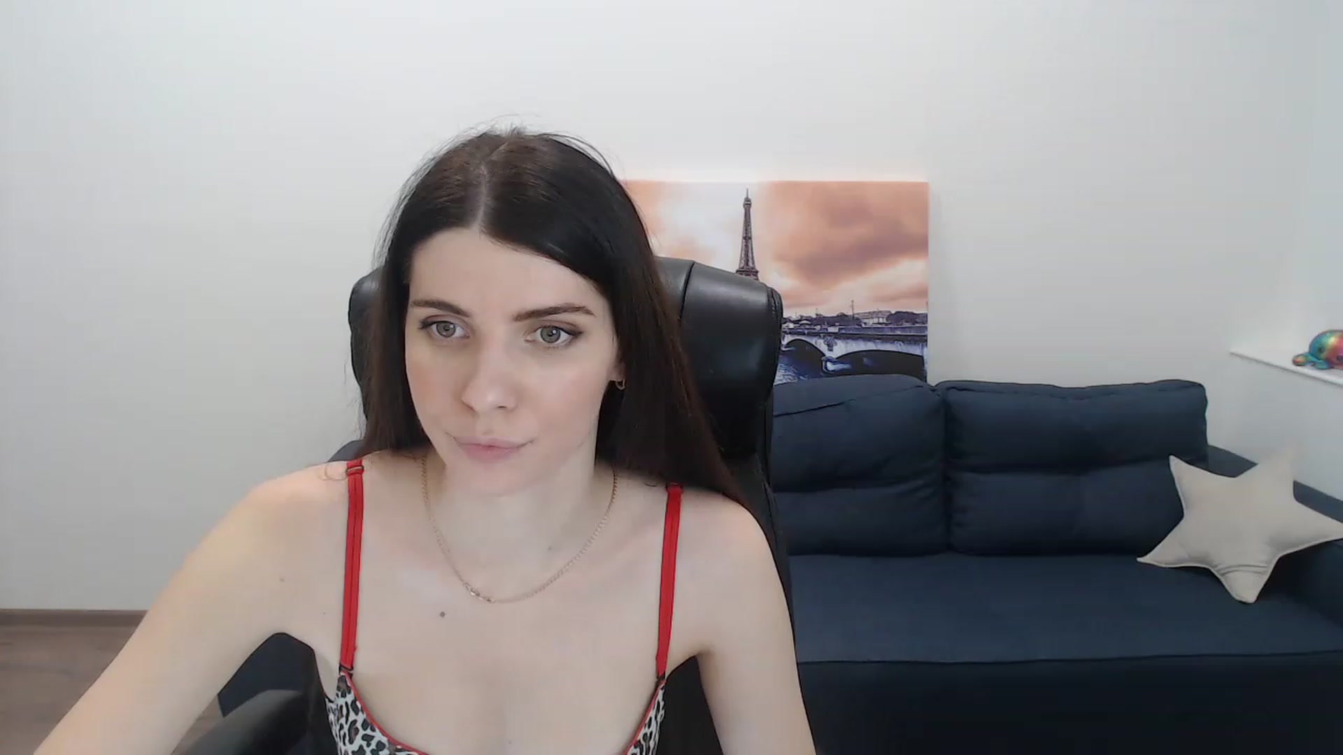 Gallery image thumbnail from SaraRich's myfreecams stream on, 12/06/2022, 13:44 image 2 of 20