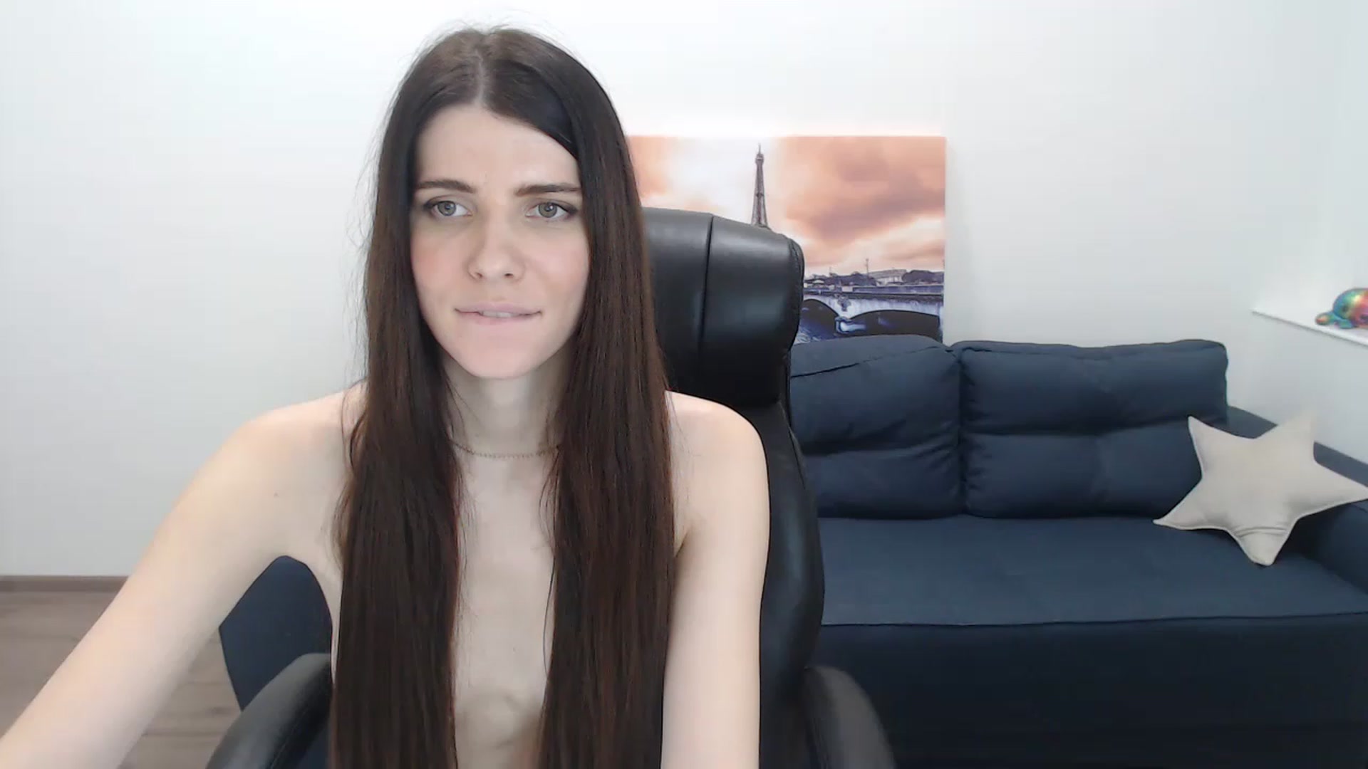 Gallery image thumbnail from SaraRich's myfreecams stream on, 12/06/2022, 14:54 image 19 of 20