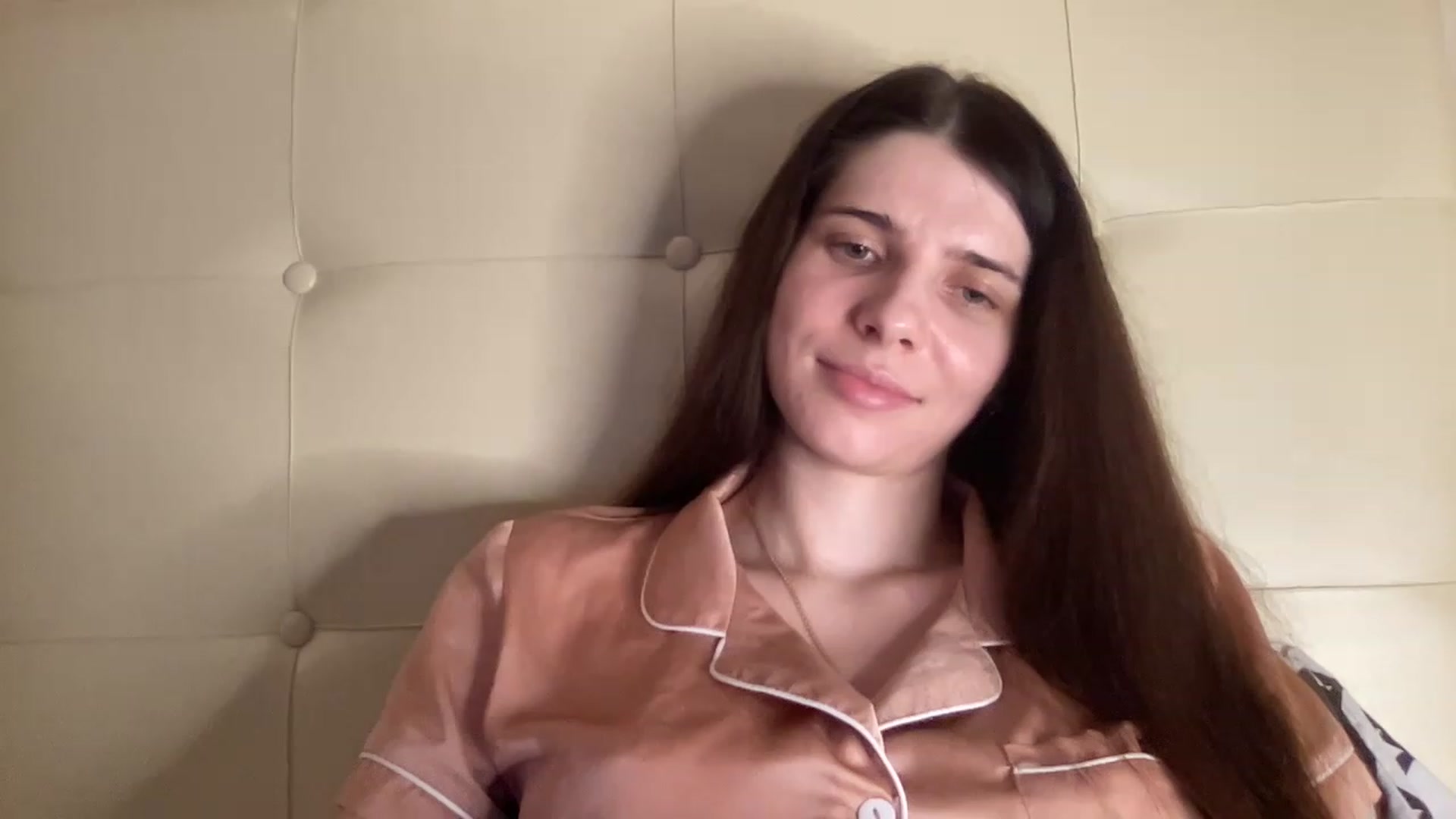 Gallery image thumbnail from SaraRich's myfreecams stream on, 12/07/2022, 23:28 image 18 of 20