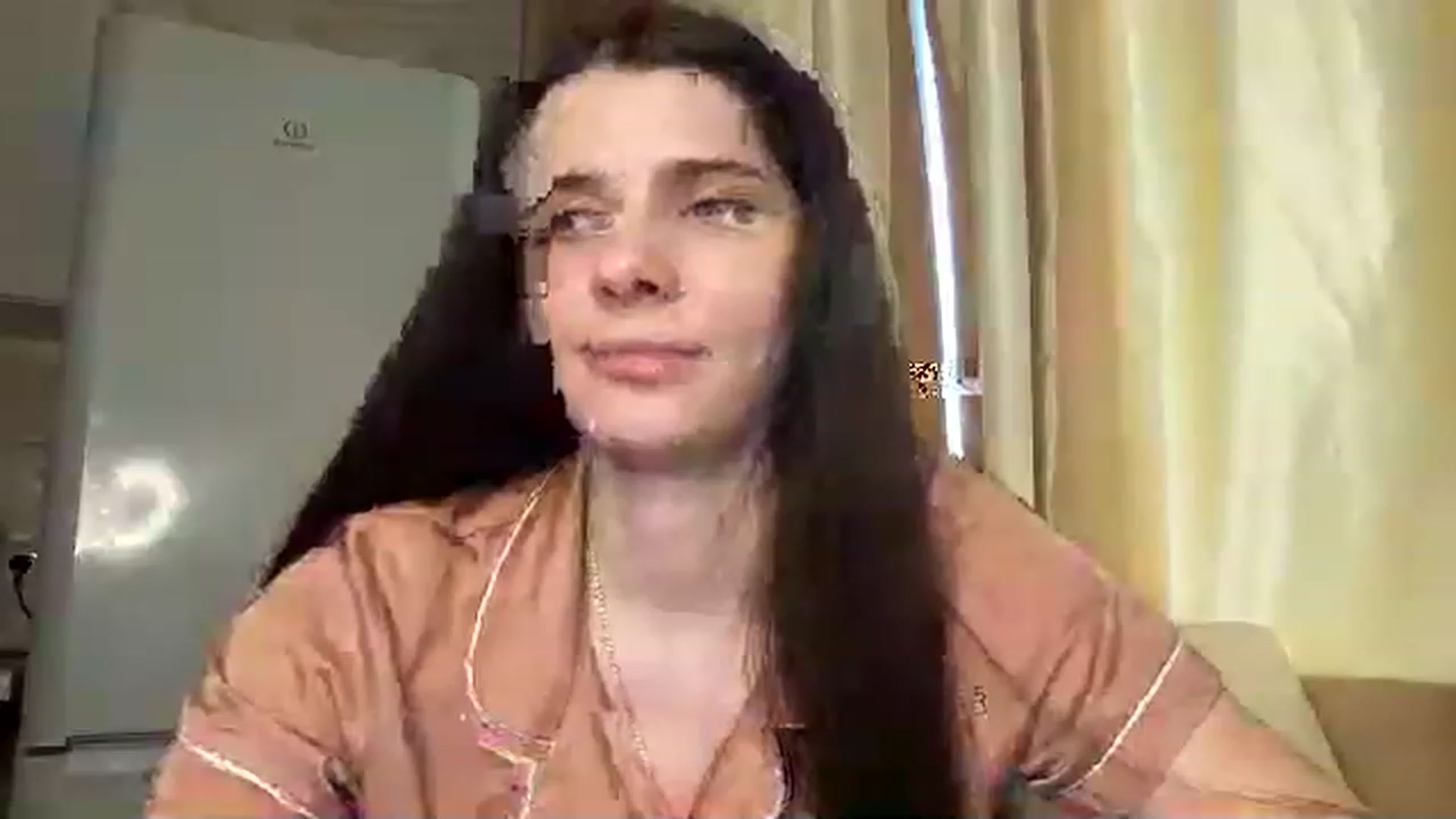 Gallery image thumbnail from SaraRich's myfreecams stream on, 12/17/2022, 10:43 image 20 of 20