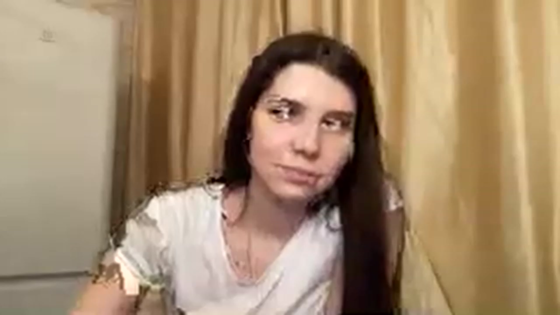 Gallery image thumbnail from SaraRich's myfreecams stream on, 12/18/2022, 14:35 image 9 of 20