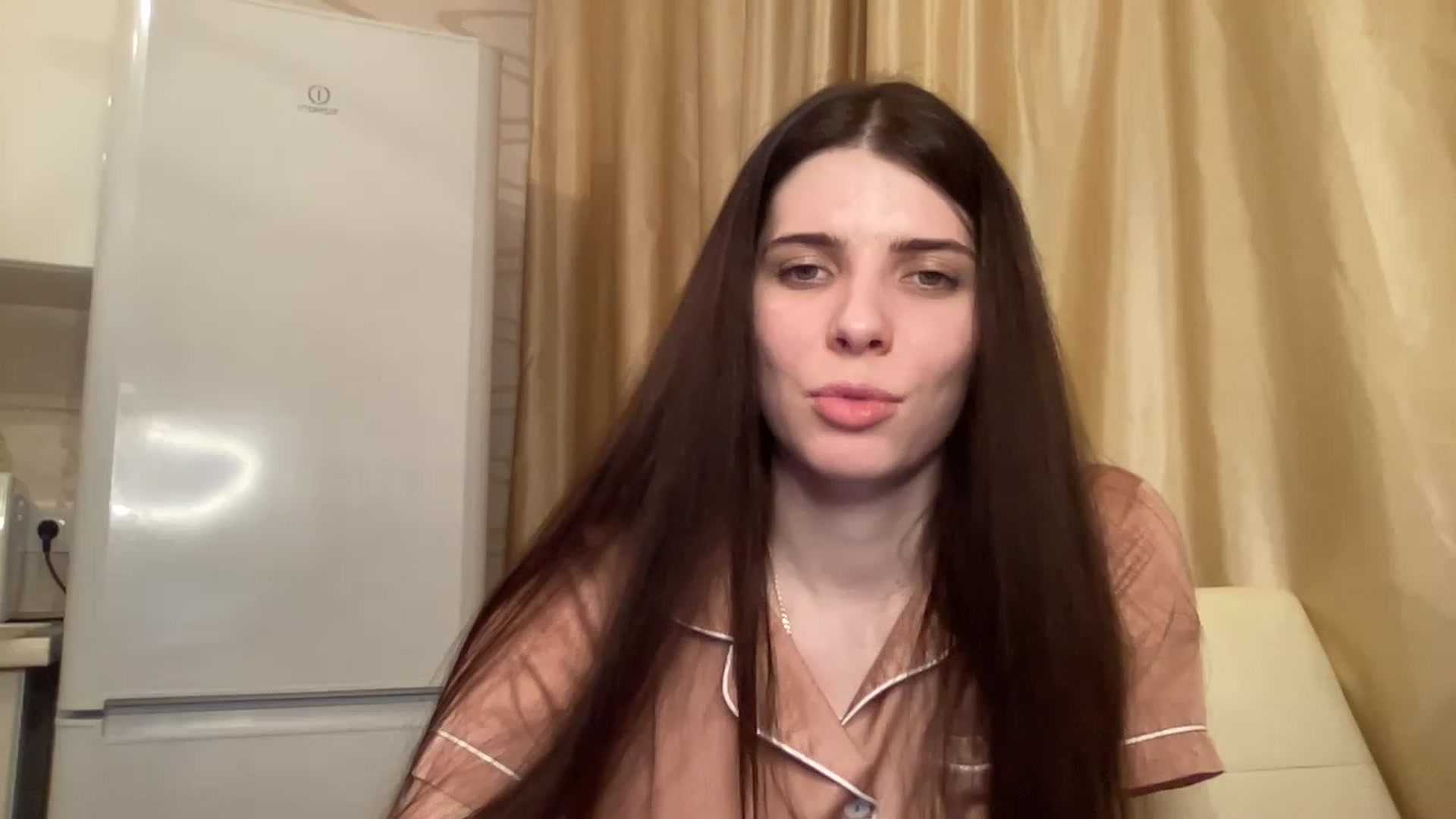 Gallery image thumbnail from SaraRich's myfreecams stream on, 12/20/2022, 18:09 image 1 of 20
