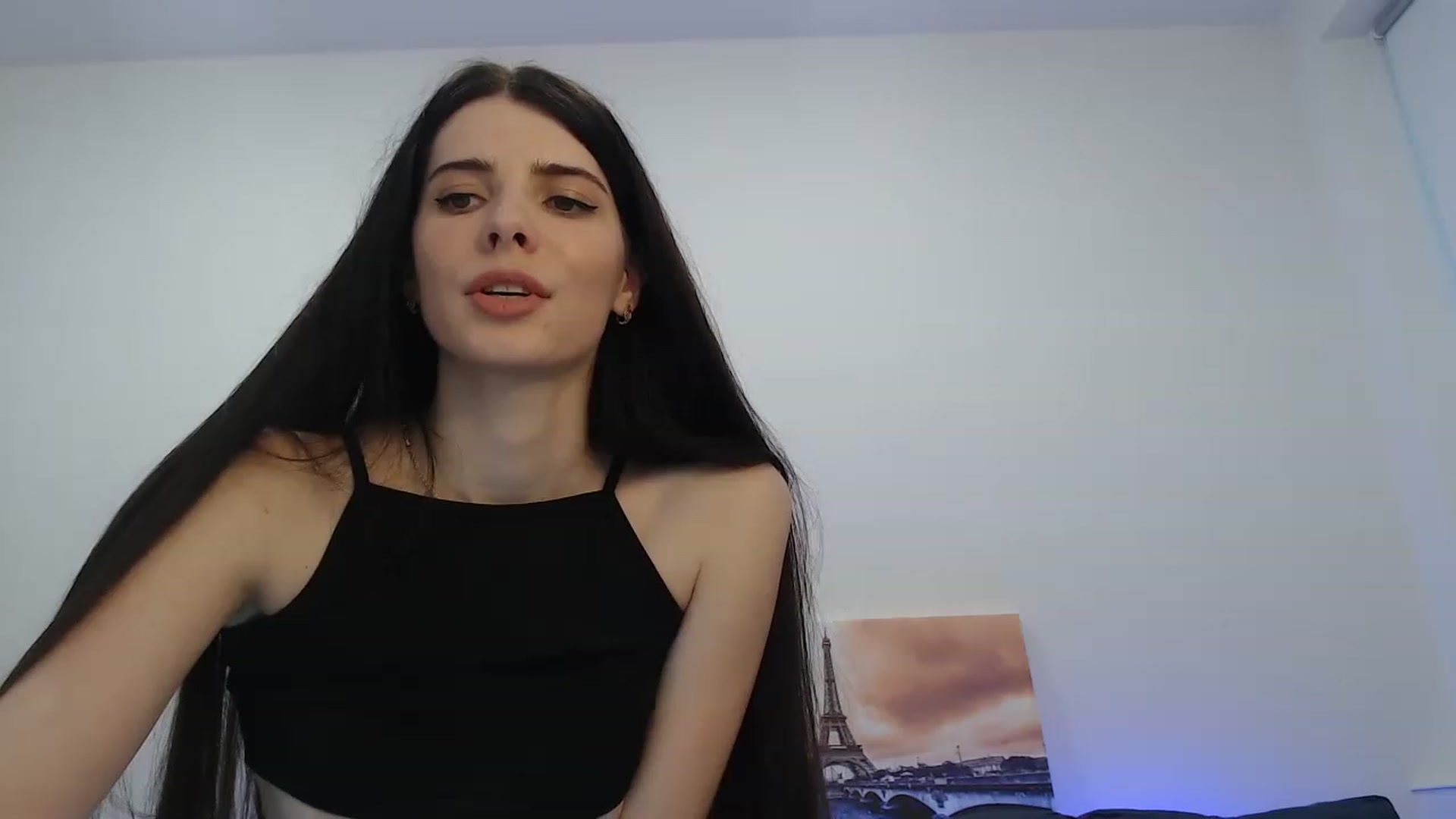 Gallery image thumbnail from SaraRich's myfreecams stream on, 12/24/2022, 13:56 image 11 of 20