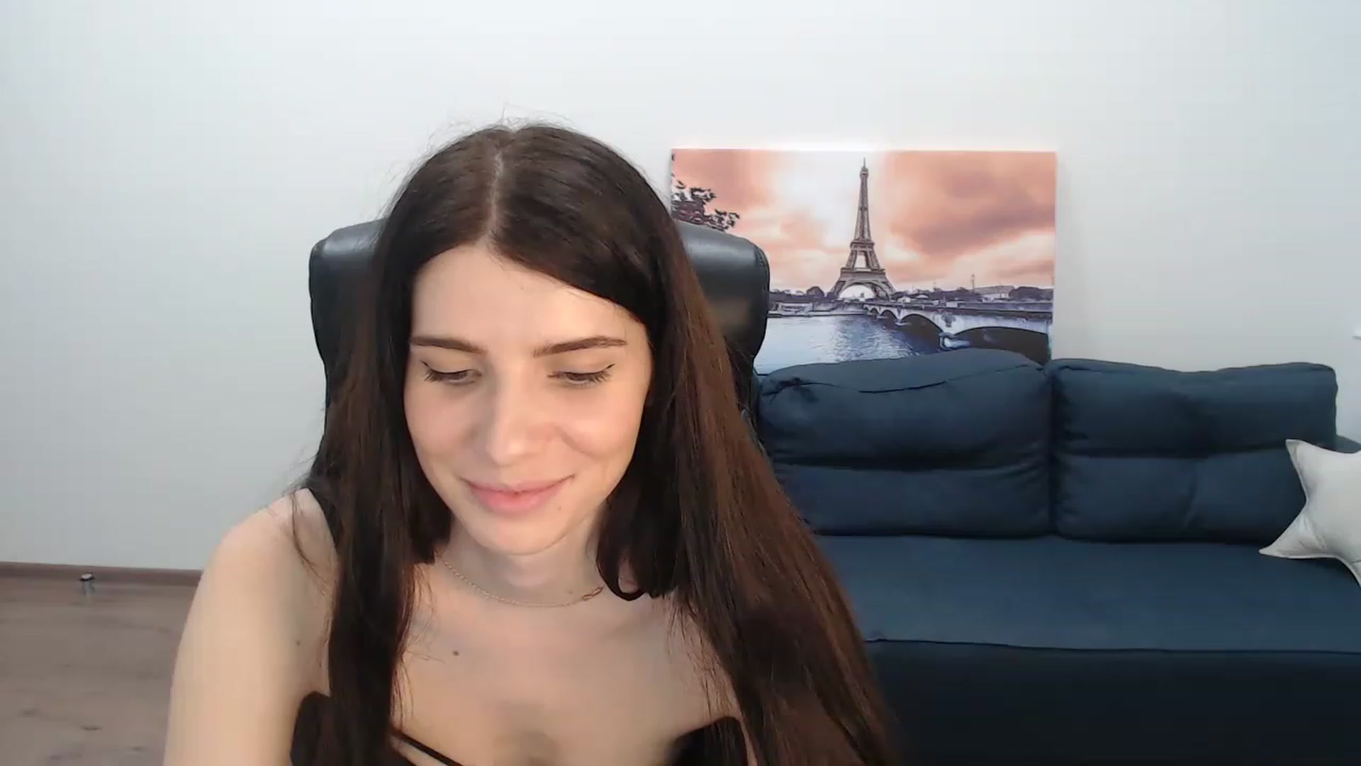 Gallery image thumbnail from SaraRich's myfreecams stream on, 12/25/2022, 17:03 image 12 of 20