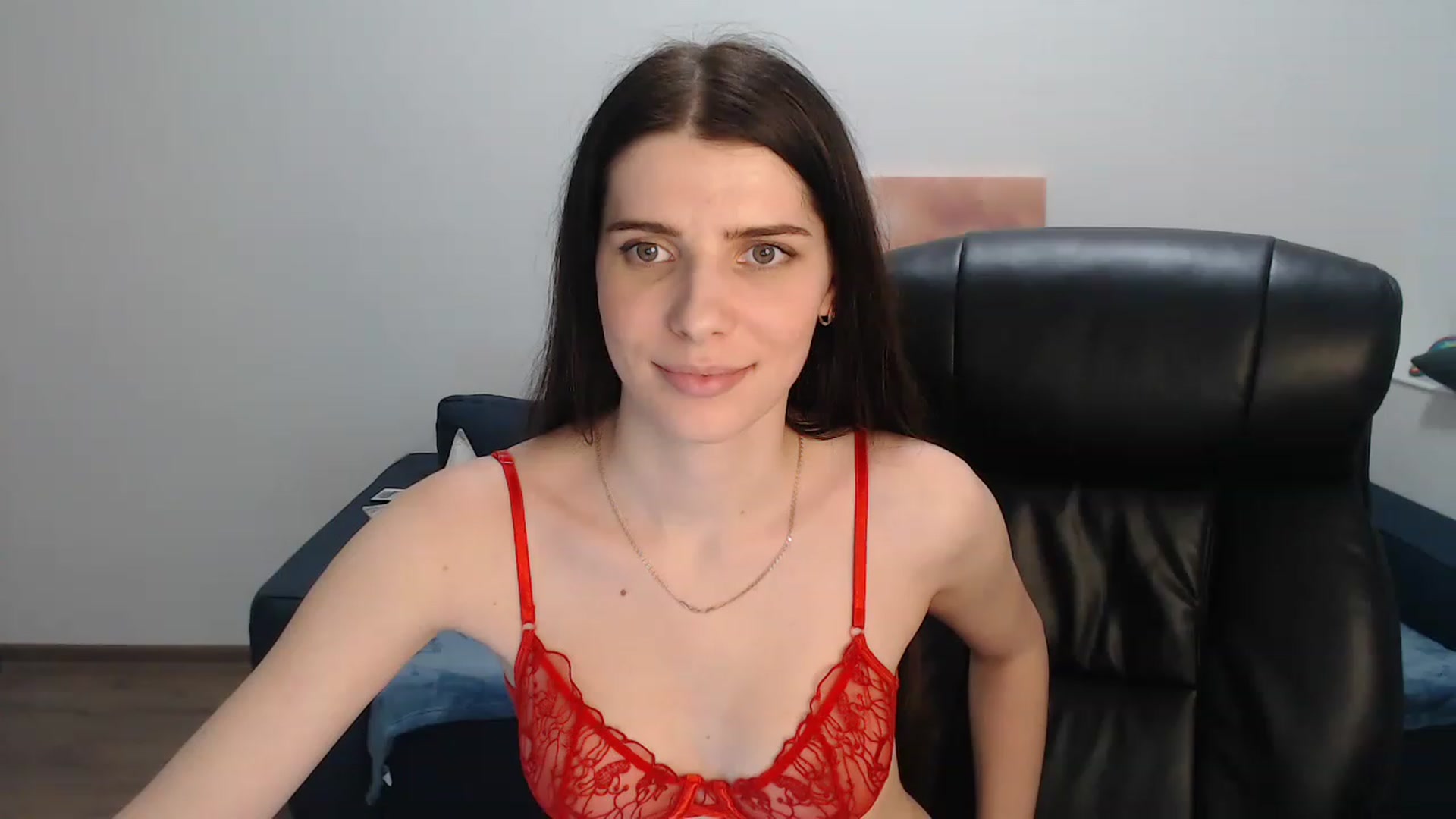 Gallery image thumbnail from SaraRich's myfreecams stream on, 01/04/2023, 16:49 image 6 of 20