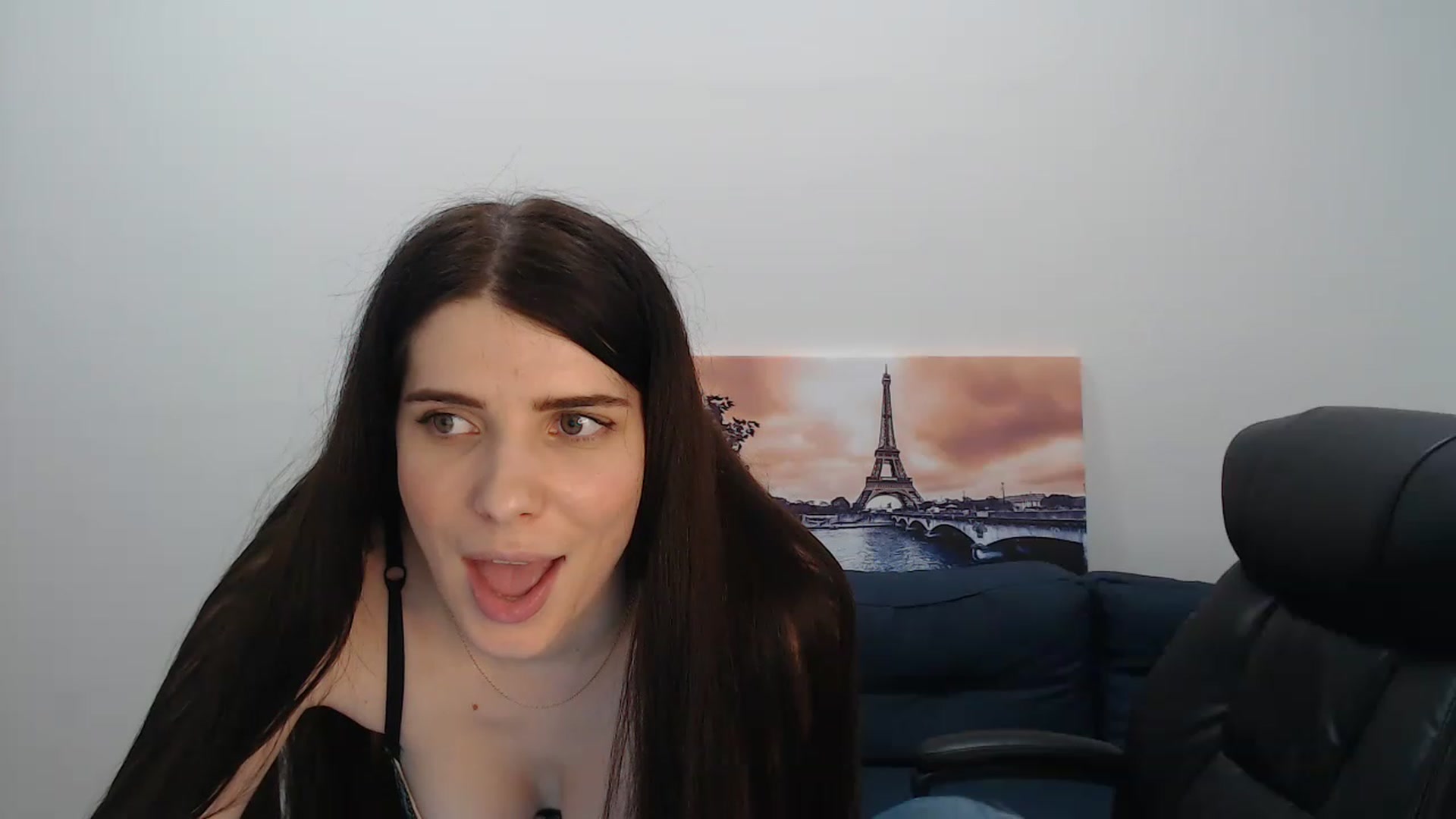 Gallery image thumbnail from SaraRich's myfreecams stream on, 01/07/2023, 14:51 image 17 of 20