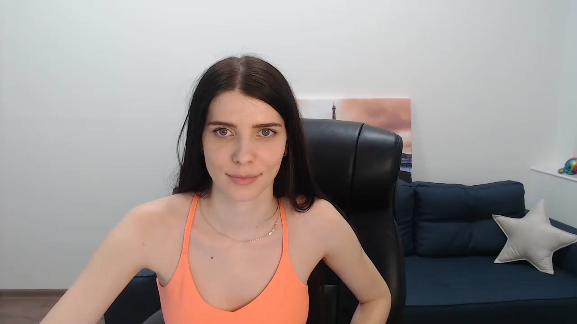 Gallery image thumbnail from SaraRich's myfreecams stream on, 01/08/2023, 17:53 image 20 of 20