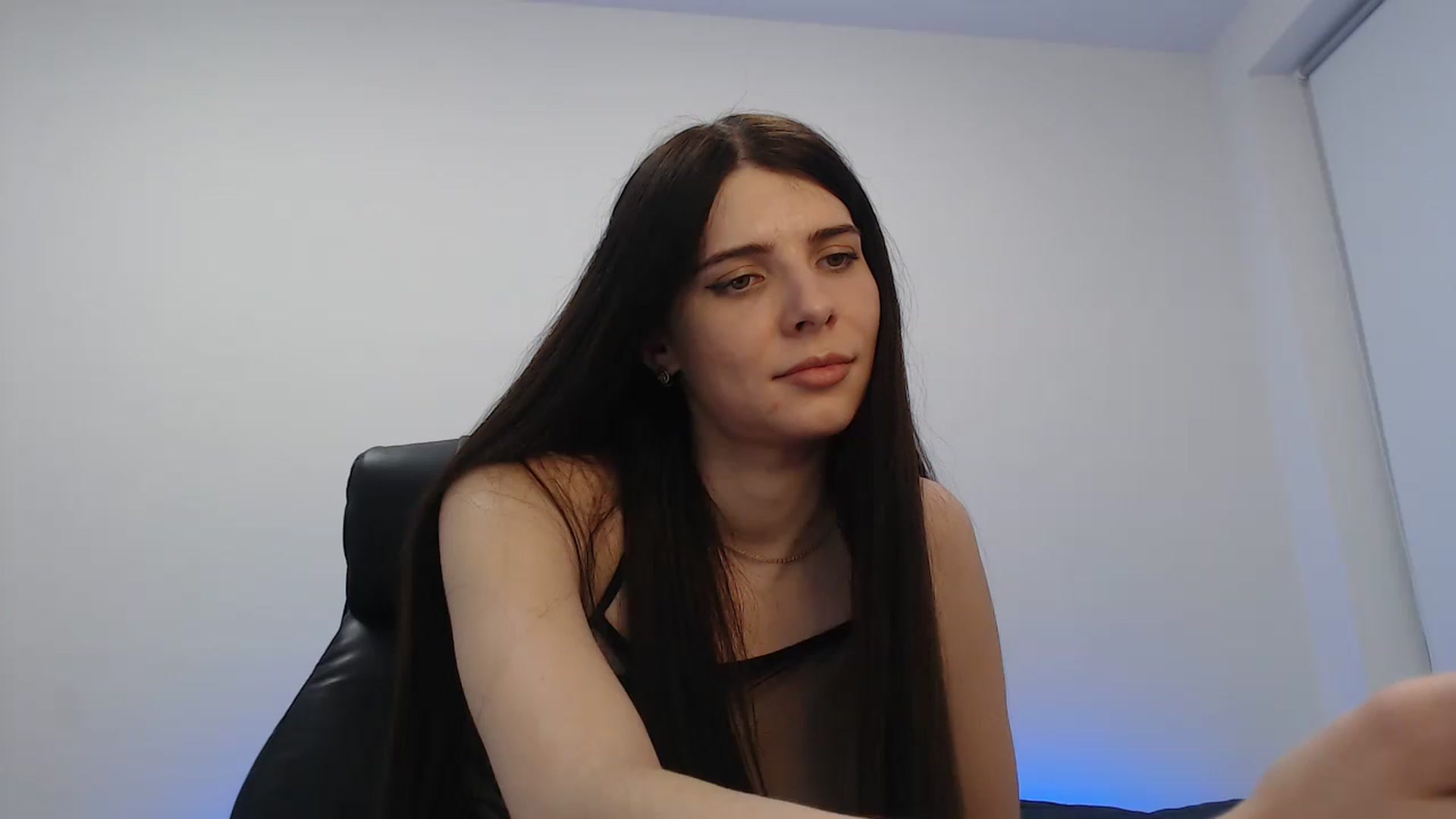 Gallery image thumbnail from SaraRich's myfreecams stream on, 01/09/2023, 16:55 image 18 of 20