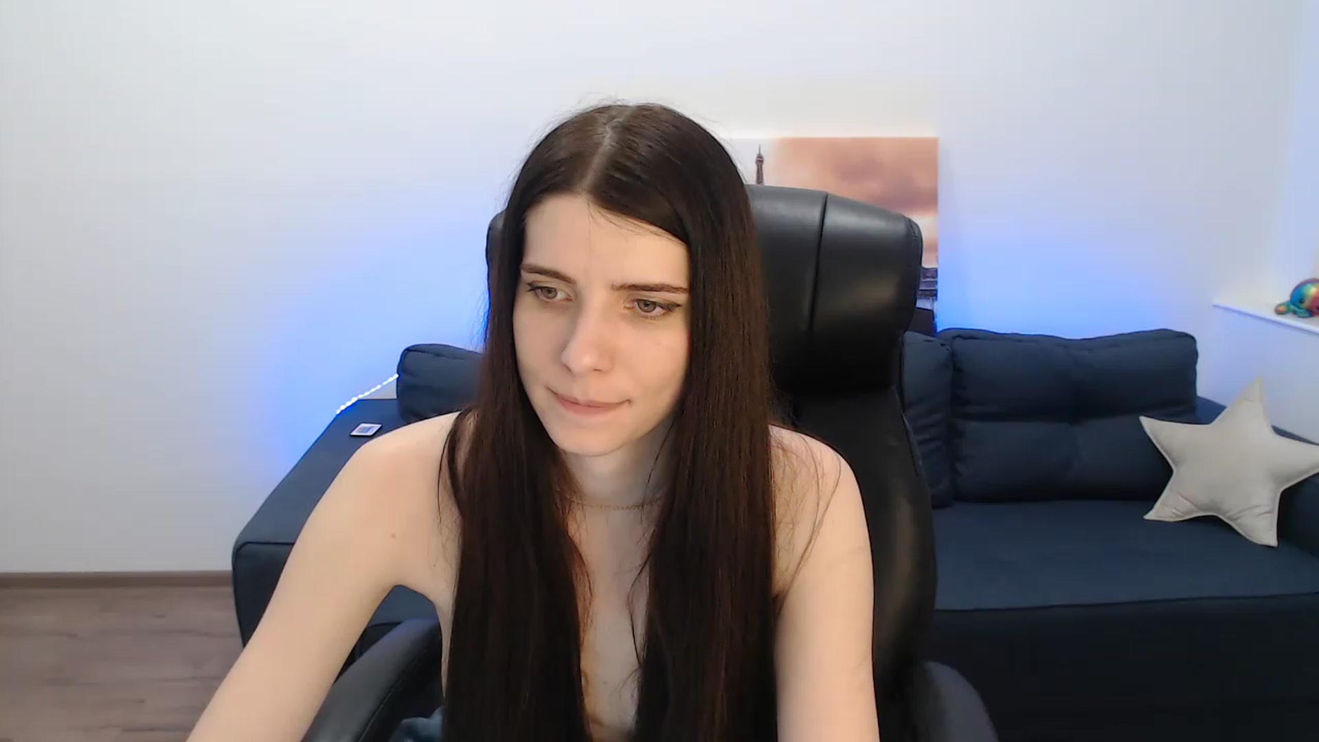 Gallery image thumbnail from SaraRich's myfreecams stream on, 01/09/2023, 17:55 image 17 of 20