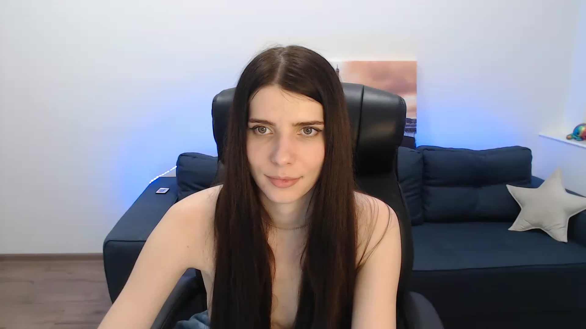 Gallery image thumbnail from SaraRich's myfreecams stream on, 01/09/2023, 17:55 image 14 of 20