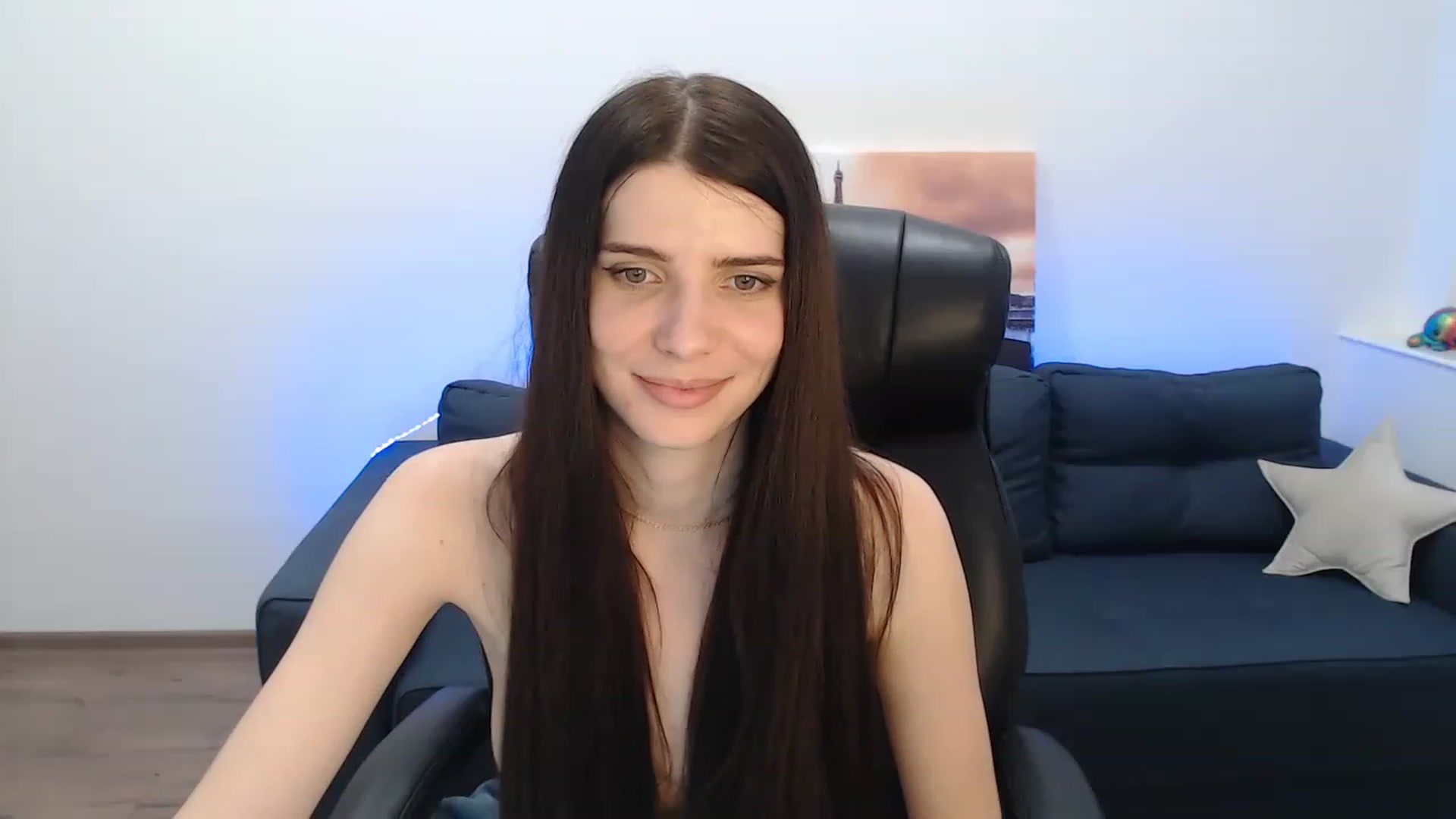 Gallery image thumbnail from SaraRich's myfreecams stream on, 01/09/2023, 17:55 image 10 of 20