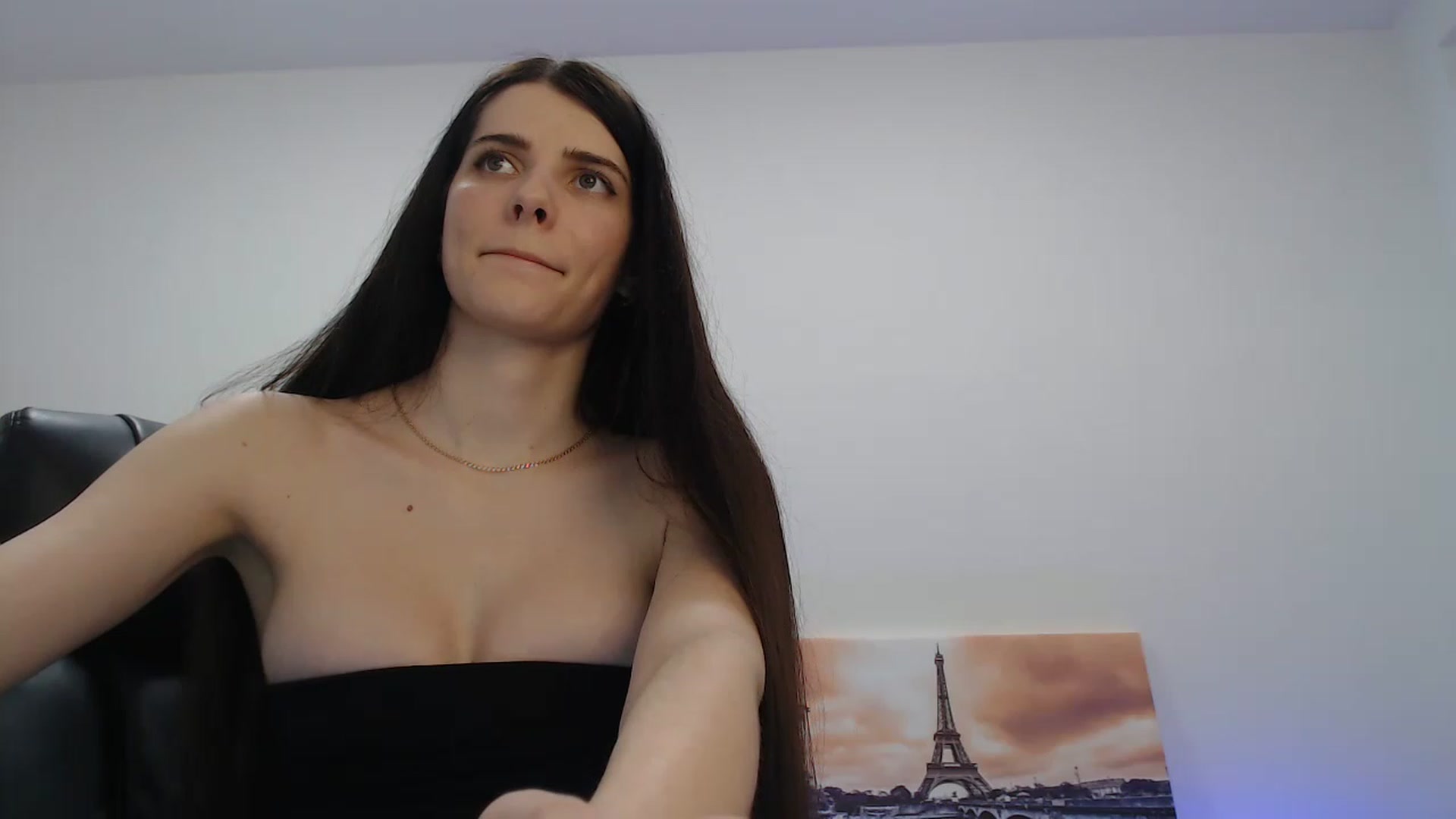Gallery image thumbnail from SaraRich's myfreecams stream on, 01/10/2023, 14:07 image 7 of 20