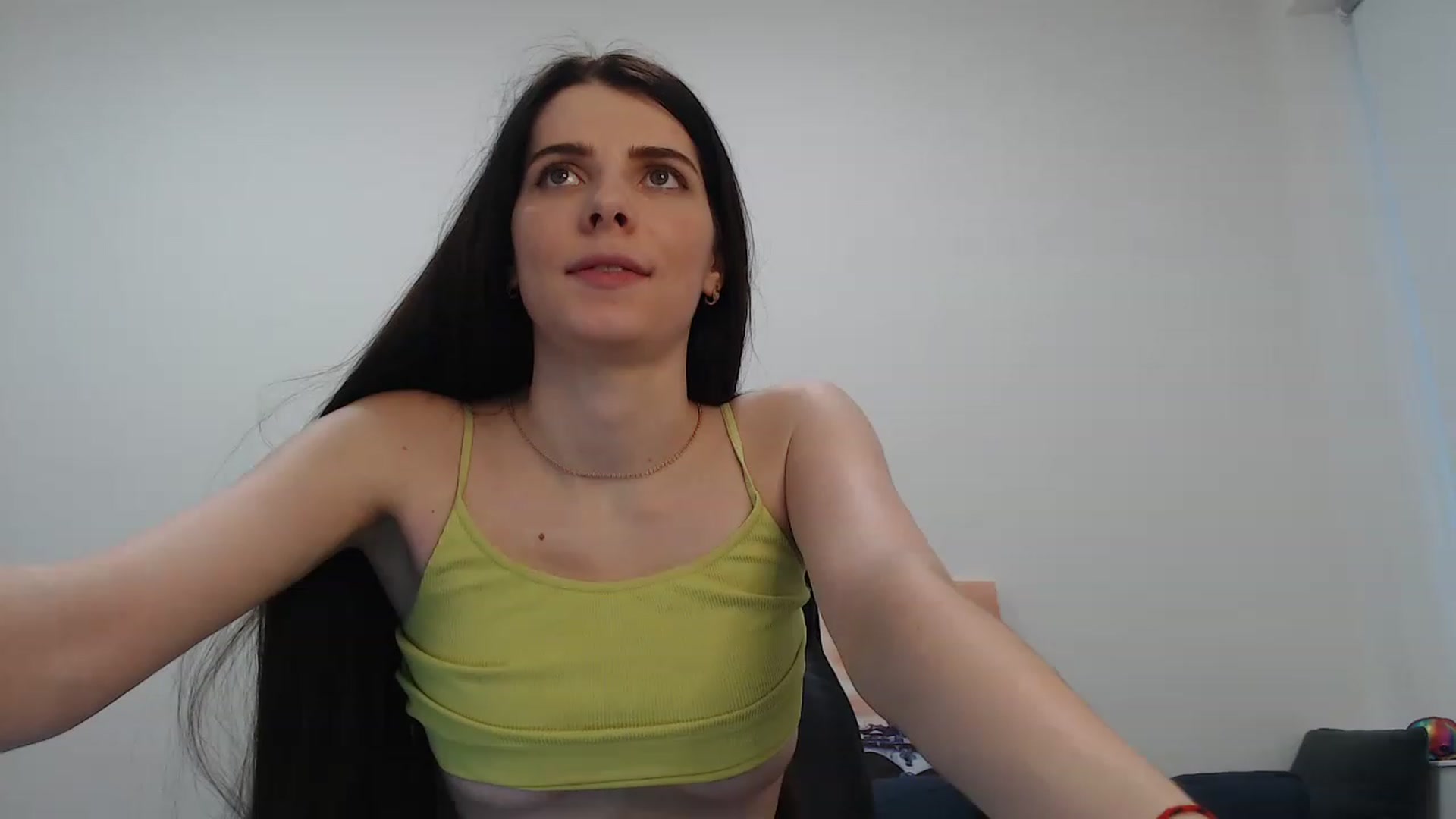 Gallery image thumbnail from SaraRich's myfreecams stream on, 01/16/2023, 13:54 image 6 of 20