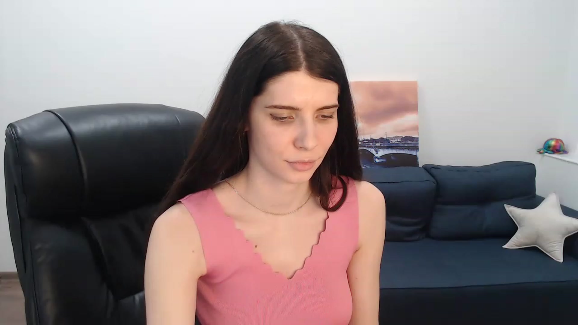 Gallery image thumbnail from SaraRich's myfreecams stream on, 01/21/2023, 17:09 image 18 of 20