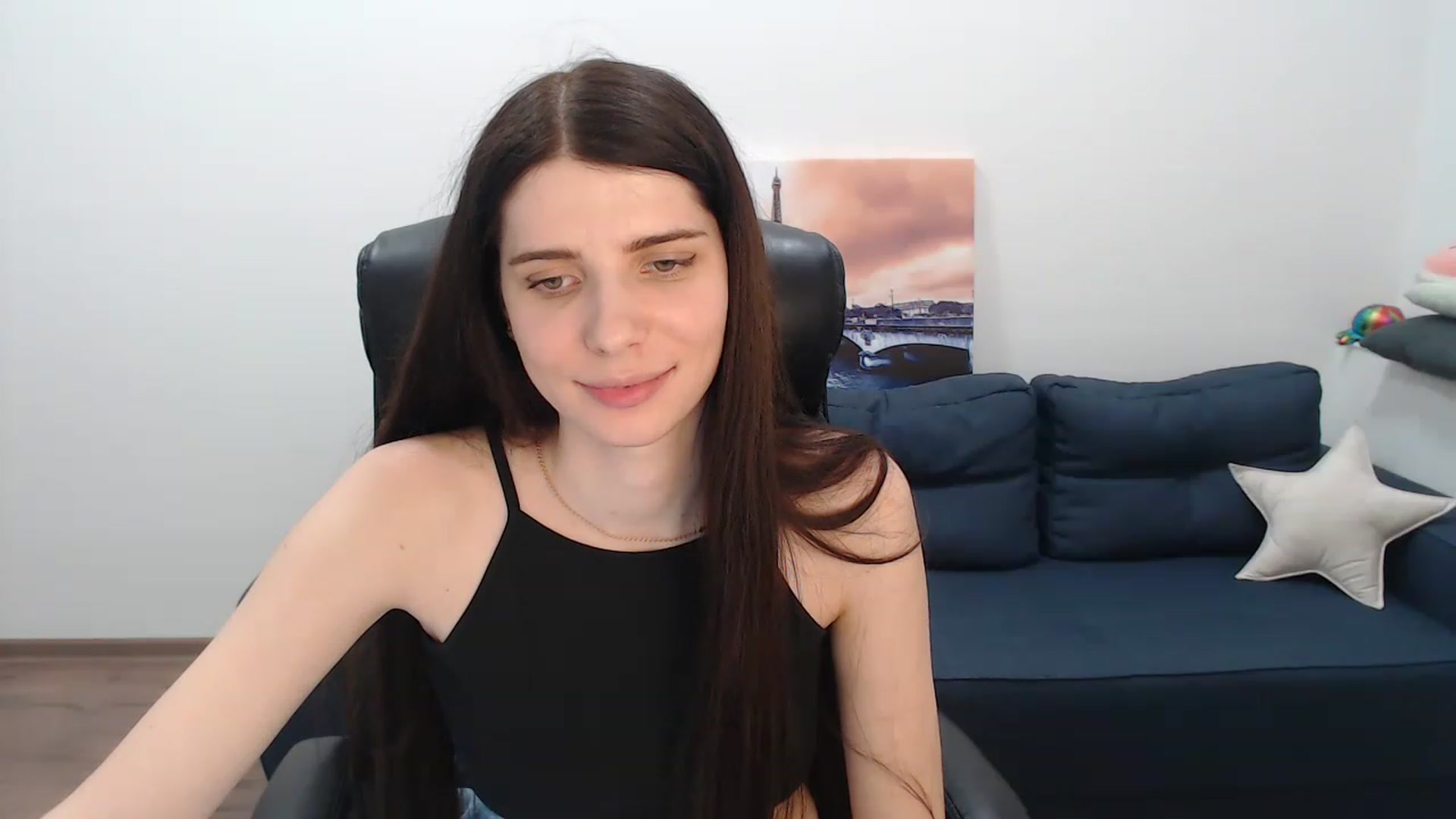 Gallery image thumbnail from SaraRich's myfreecams stream on, 02/01/2023, 16:04 image 10 of 20