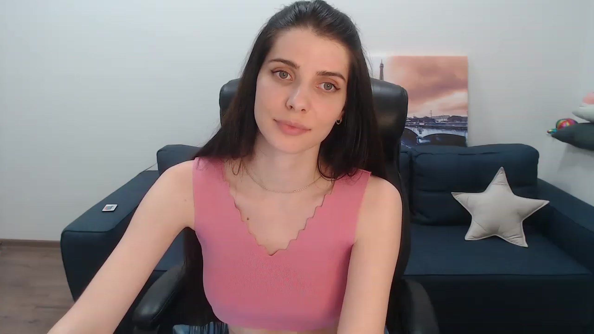 Gallery image thumbnail from SaraRich's myfreecams stream on, 02/10/2023, 17:48 image 13 of 20