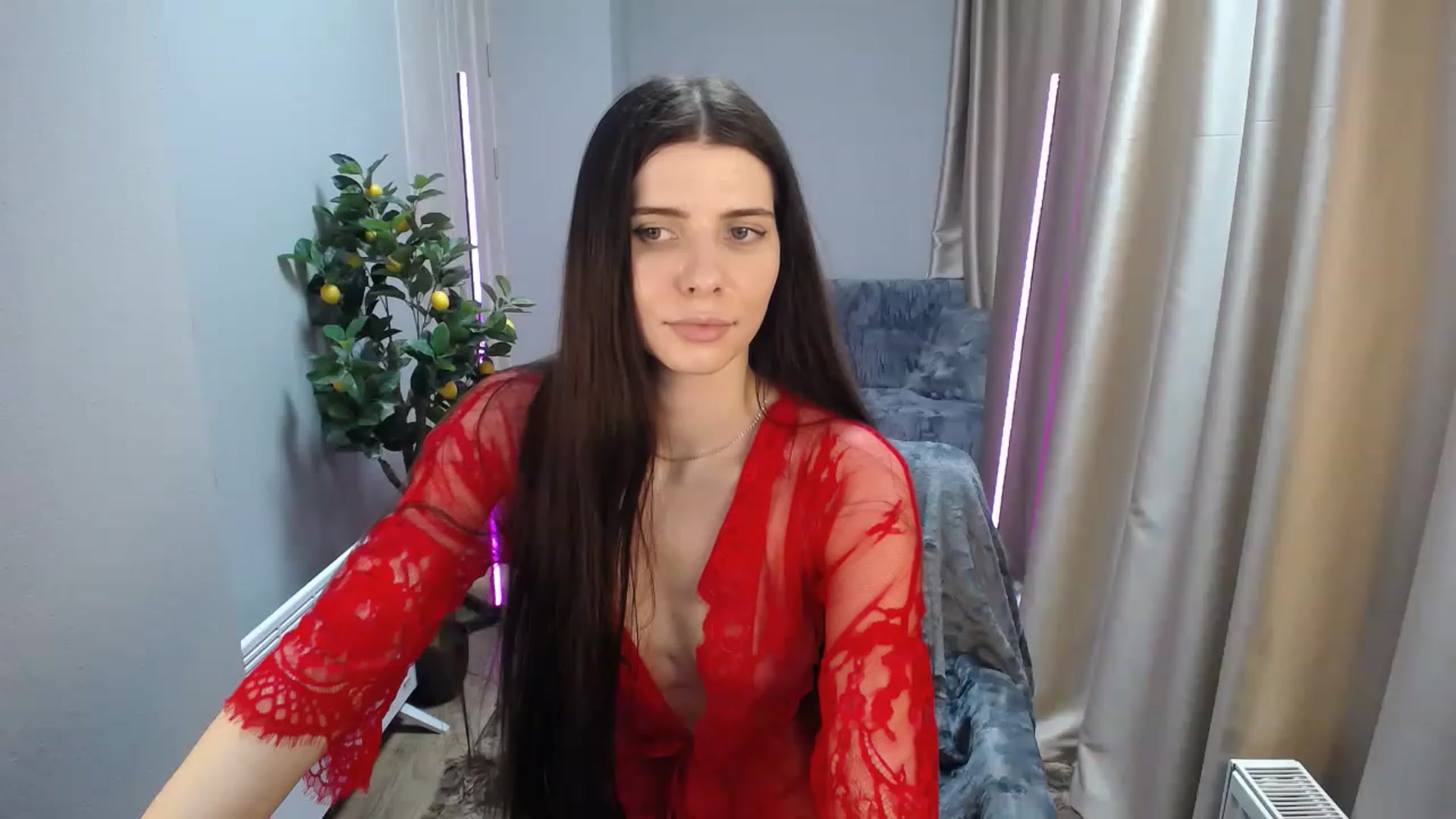 Gallery image thumbnail from SaraRich's myfreecams stream on, 03/14/2023, 11:04 image 16 of 20