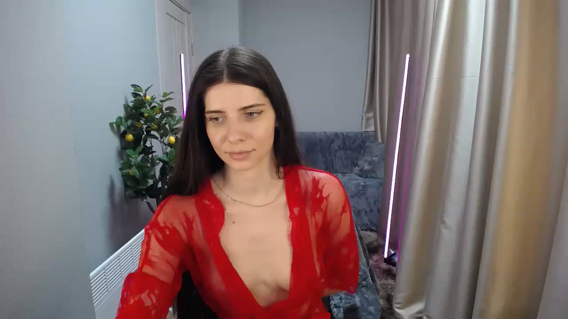 Gallery image thumbnail from SaraRich's myfreecams stream on, 03/14/2023, 11:36 image 9 of 20