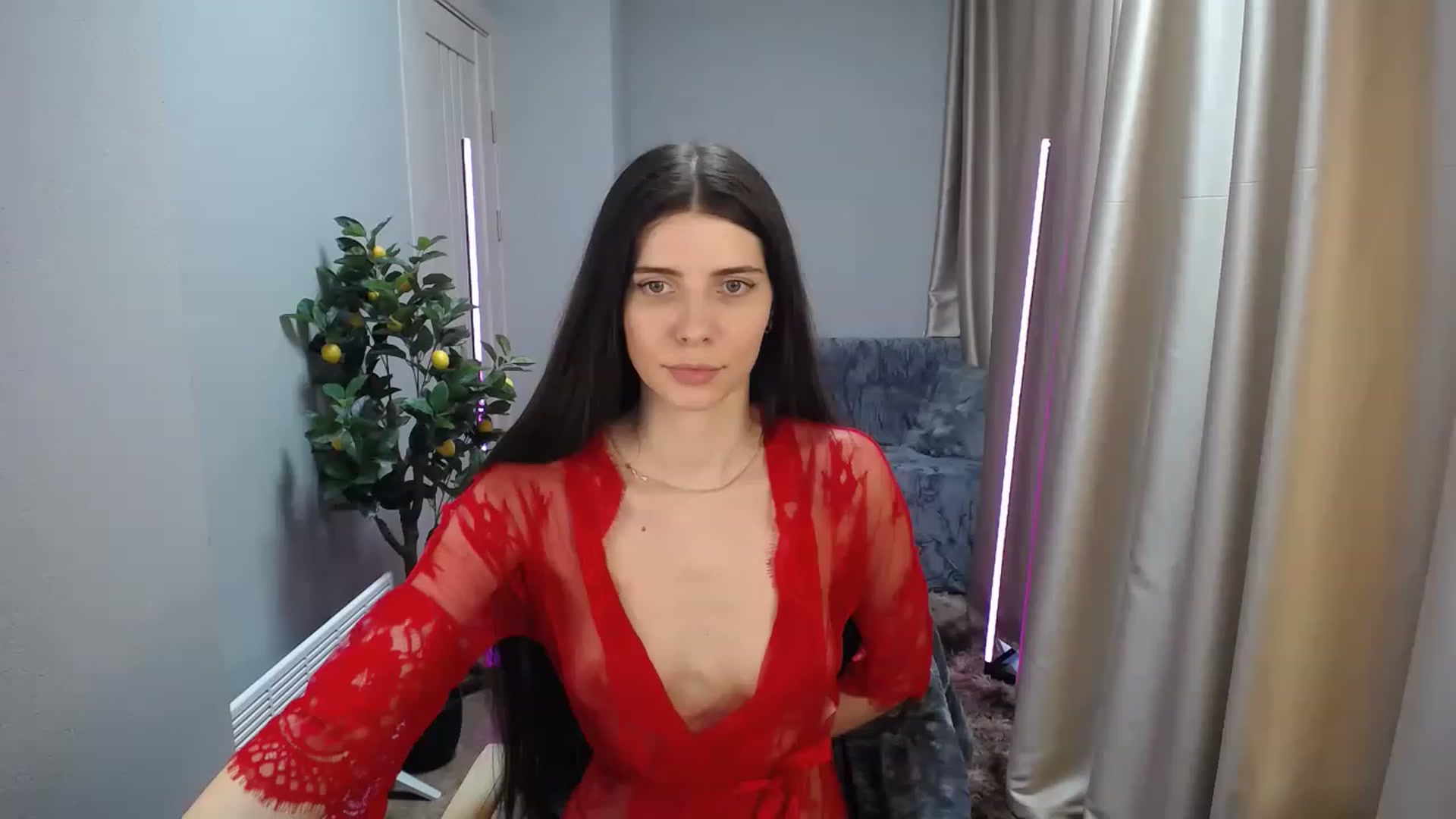 Gallery image thumbnail from SaraRich's myfreecams stream on, 03/14/2023, 11:36 image 12 of 20