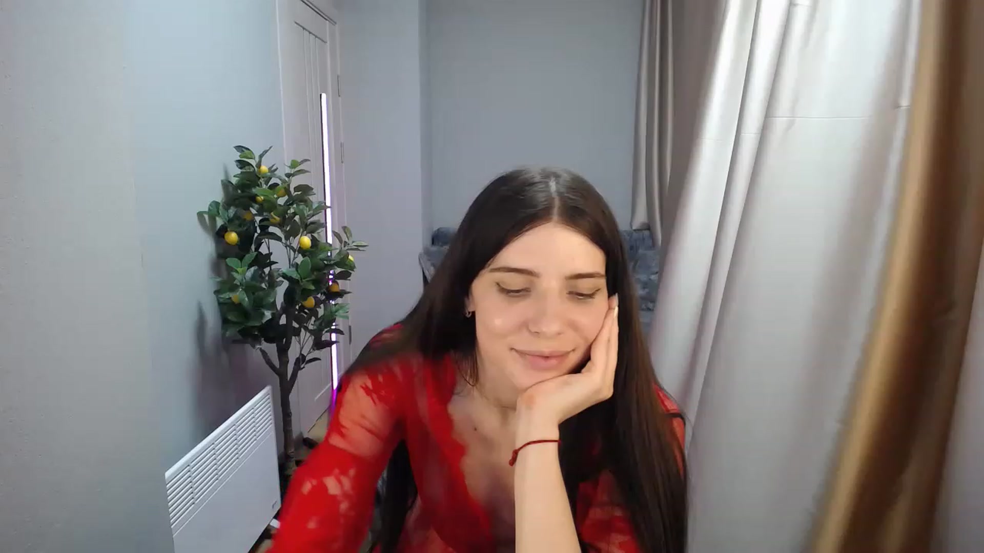 Gallery image thumbnail from SaraRich's myfreecams stream on, 03/14/2023, 13:24 image 20 of 20