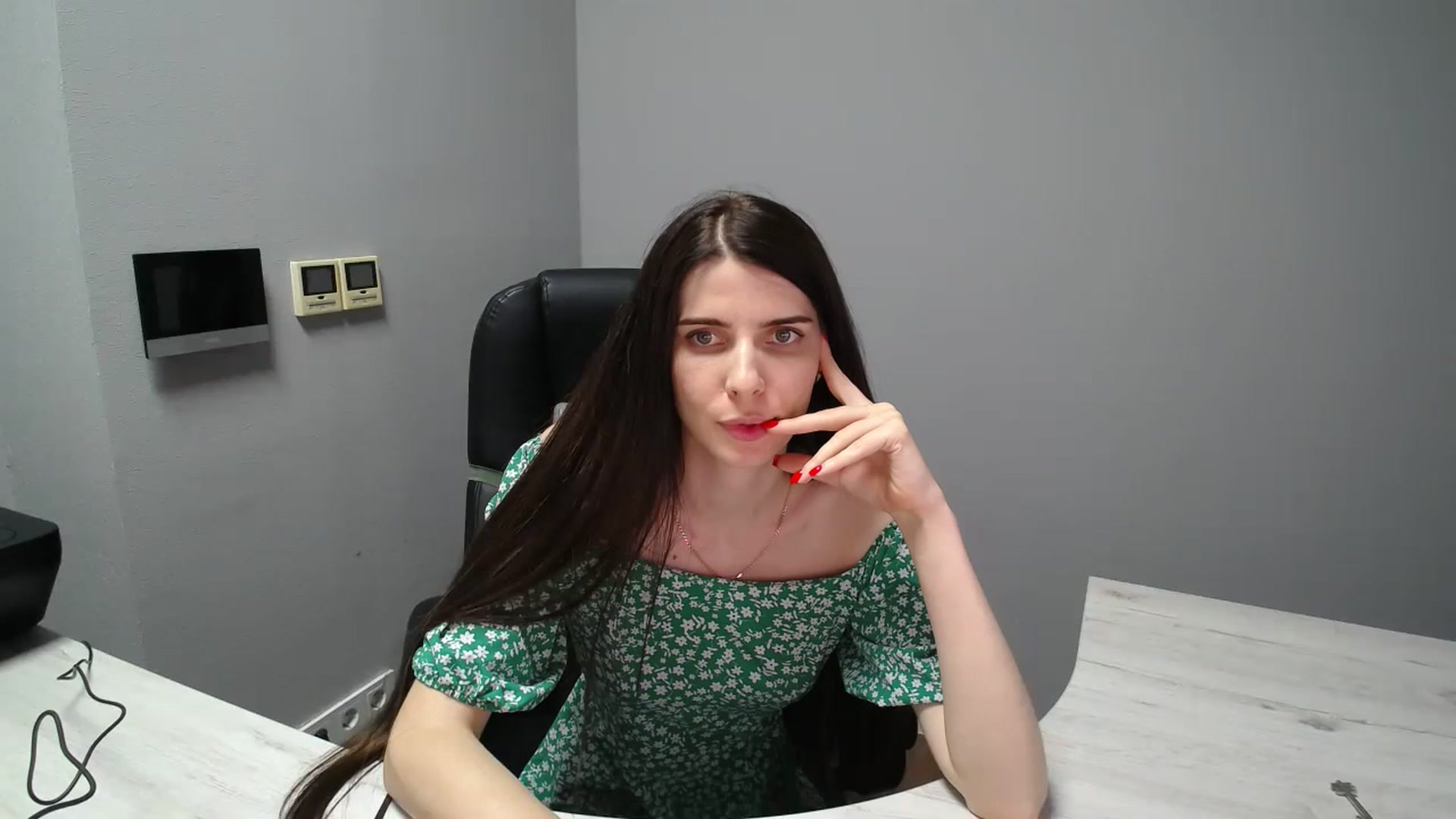 Gallery image thumbnail from SaraRich's myfreecams stream on, 07/04/2023, 11:16 image 5 of 20