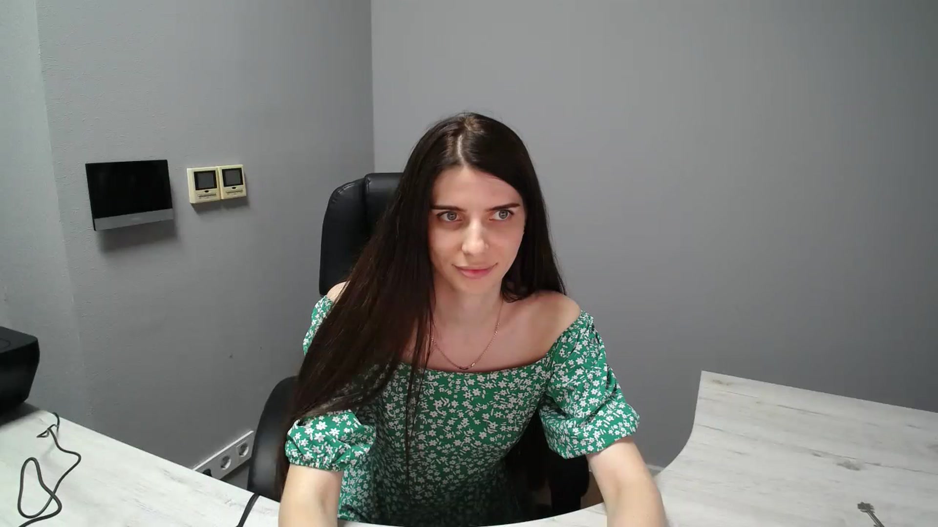 Gallery image thumbnail from SaraRich's myfreecams stream on, 07/04/2023, 11:16 image 10 of 20