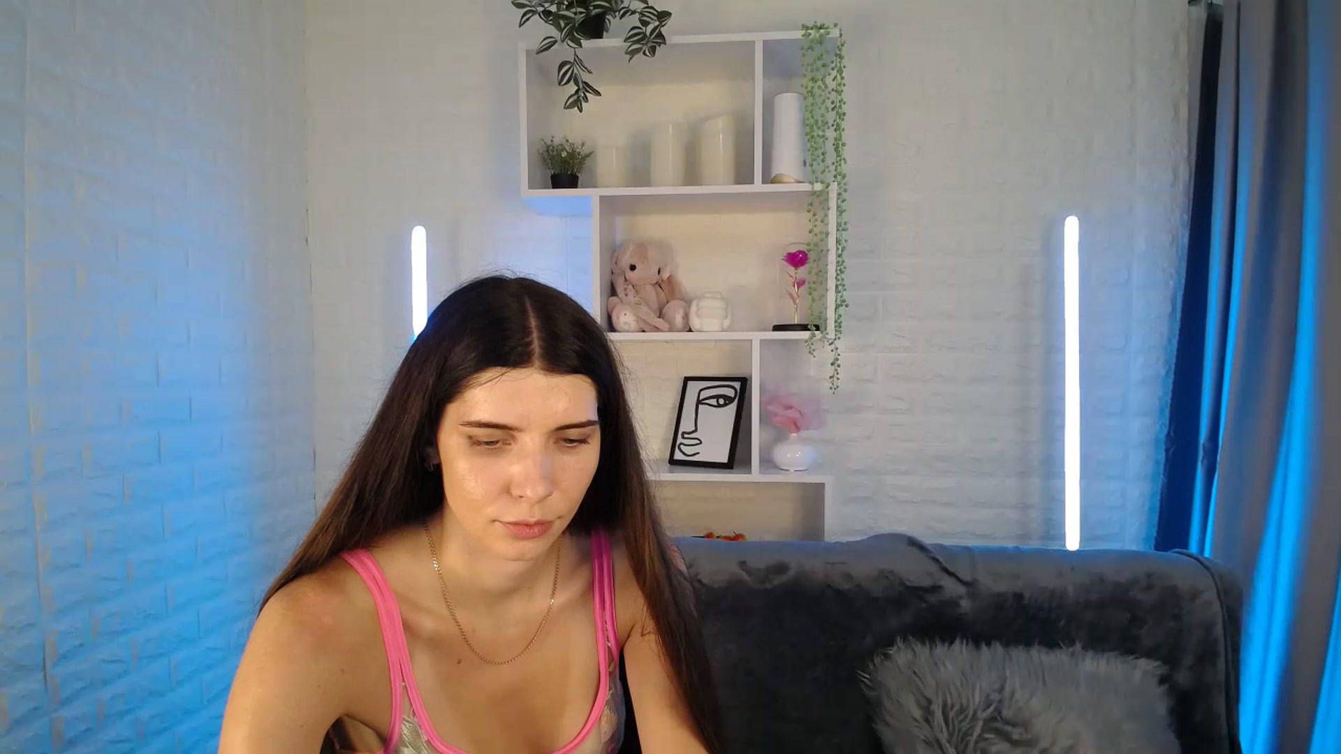 Gallery image thumbnail from SaraRich's myfreecams stream on, 07/20/2023, 08:58 image 7 of 20