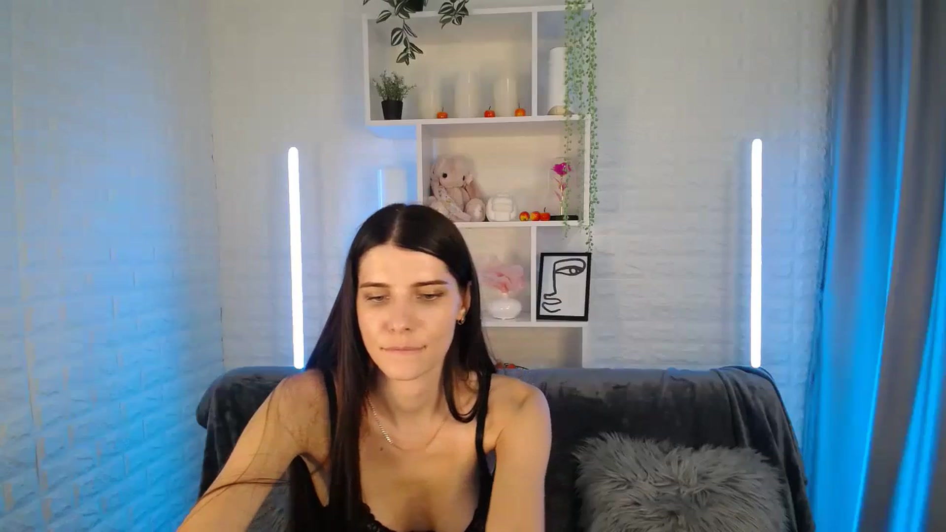 Gallery image thumbnail from SaraRich's myfreecams stream on, 08/21/2023, 11:49 image 16 of 20