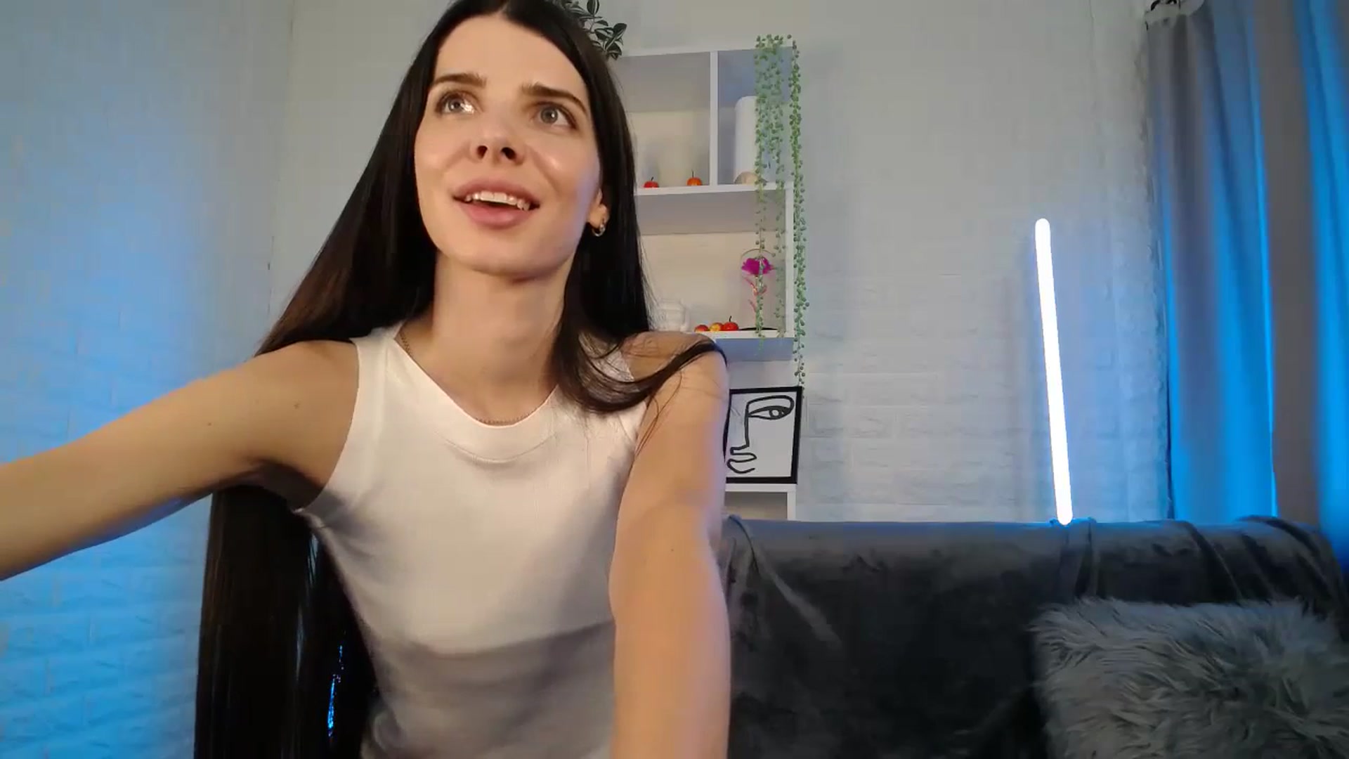 Gallery image thumbnail from SaraRich's myfreecams stream on, 08/26/2023, 10:03 image 16 of 20