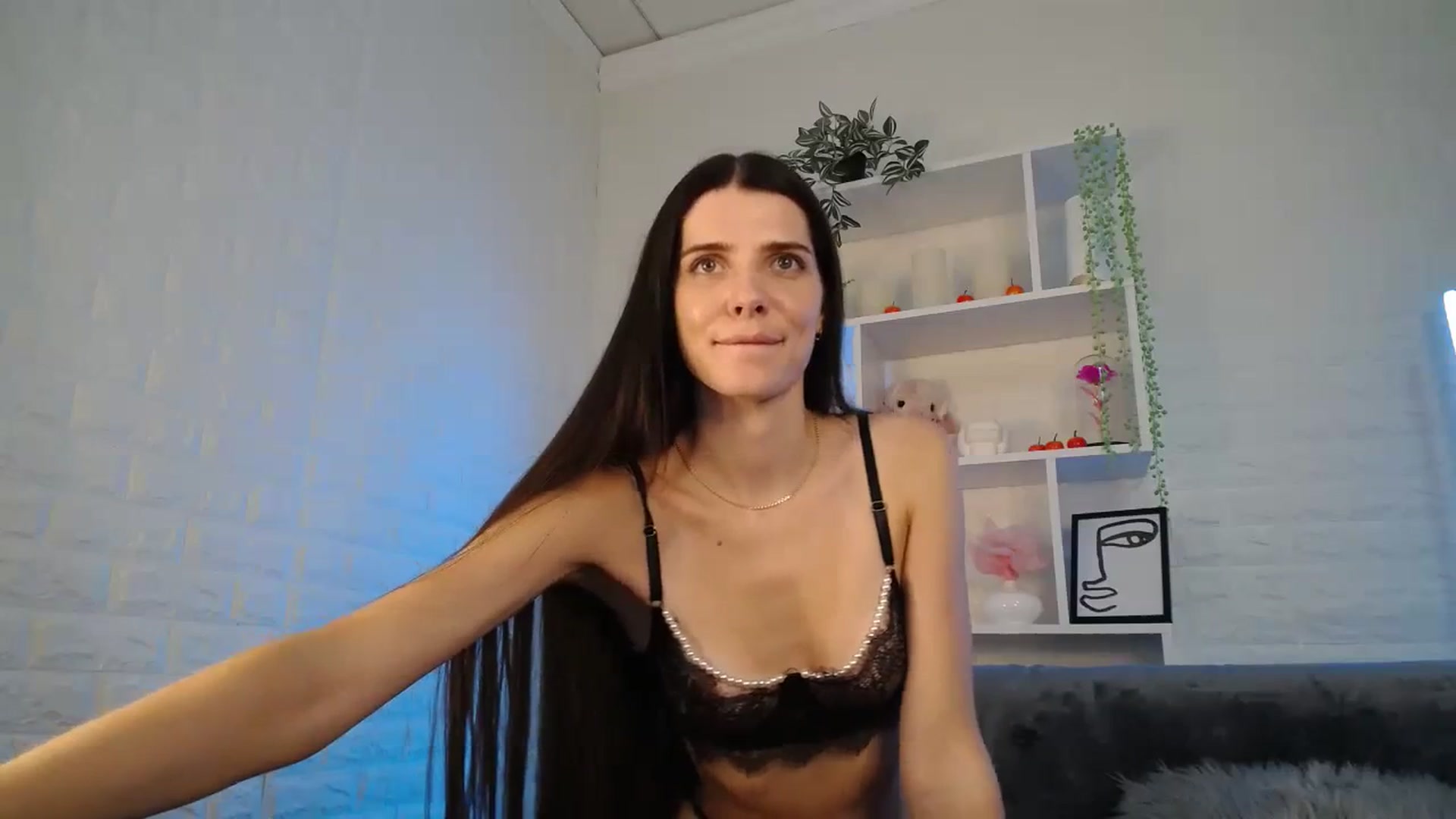 Gallery image thumbnail from SaraRich's myfreecams stream on, 08/29/2023, 09:59 image 4 of 20