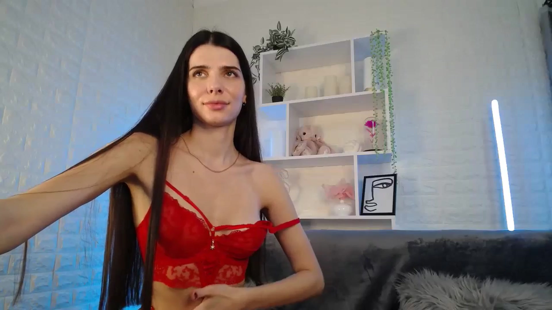 Gallery image thumbnail from SaraRich's myfreecams stream on, 10/28/2023, 09:08 image 10 of 20