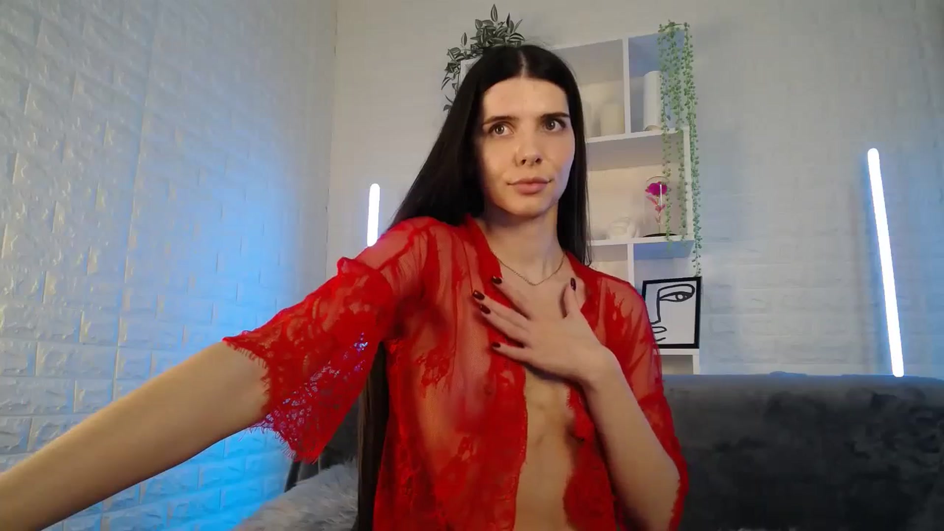 Gallery image thumbnail from SaraRich's myfreecams stream on, 11/03/2023, 11:40 image 13 of 20