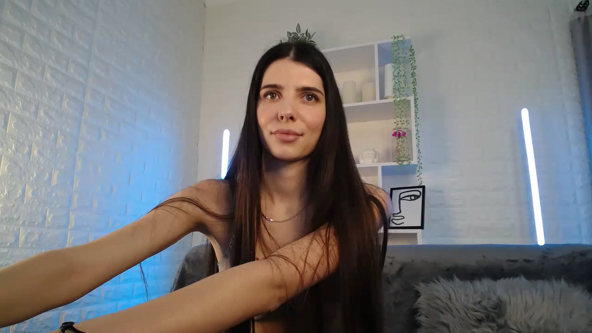 Gallery image thumbnail from SaraRich's myfreecams stream on, 11/26/2023, 11:33 image 4 of 20
