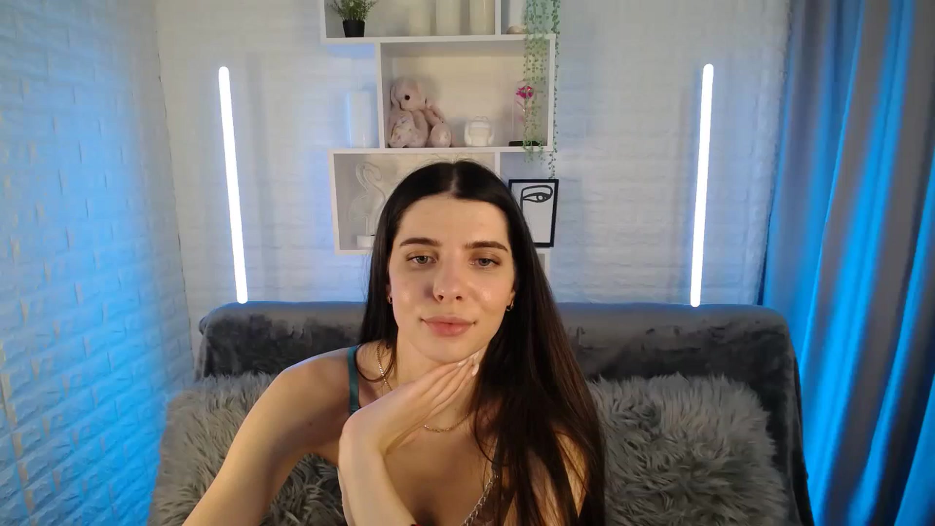 Gallery image thumbnail from SaraRich's myfreecams stream on, 11/26/2023, 13:31 image 1 of 20